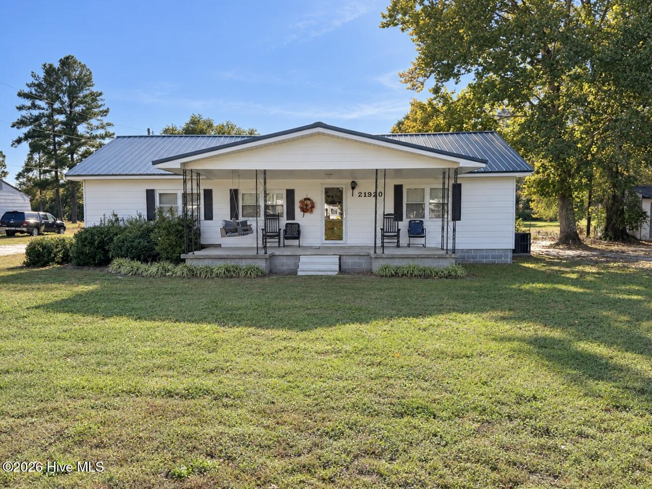 21920 Bunch Road Property Photo 1