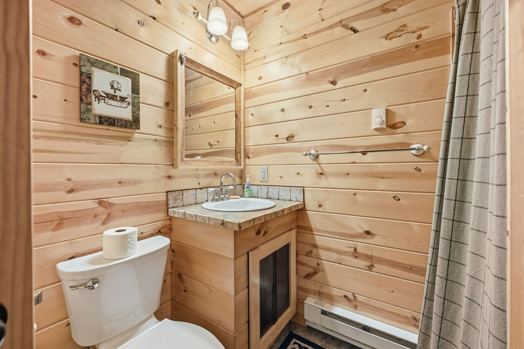 97 Sugarwood Drive Property Photo 13