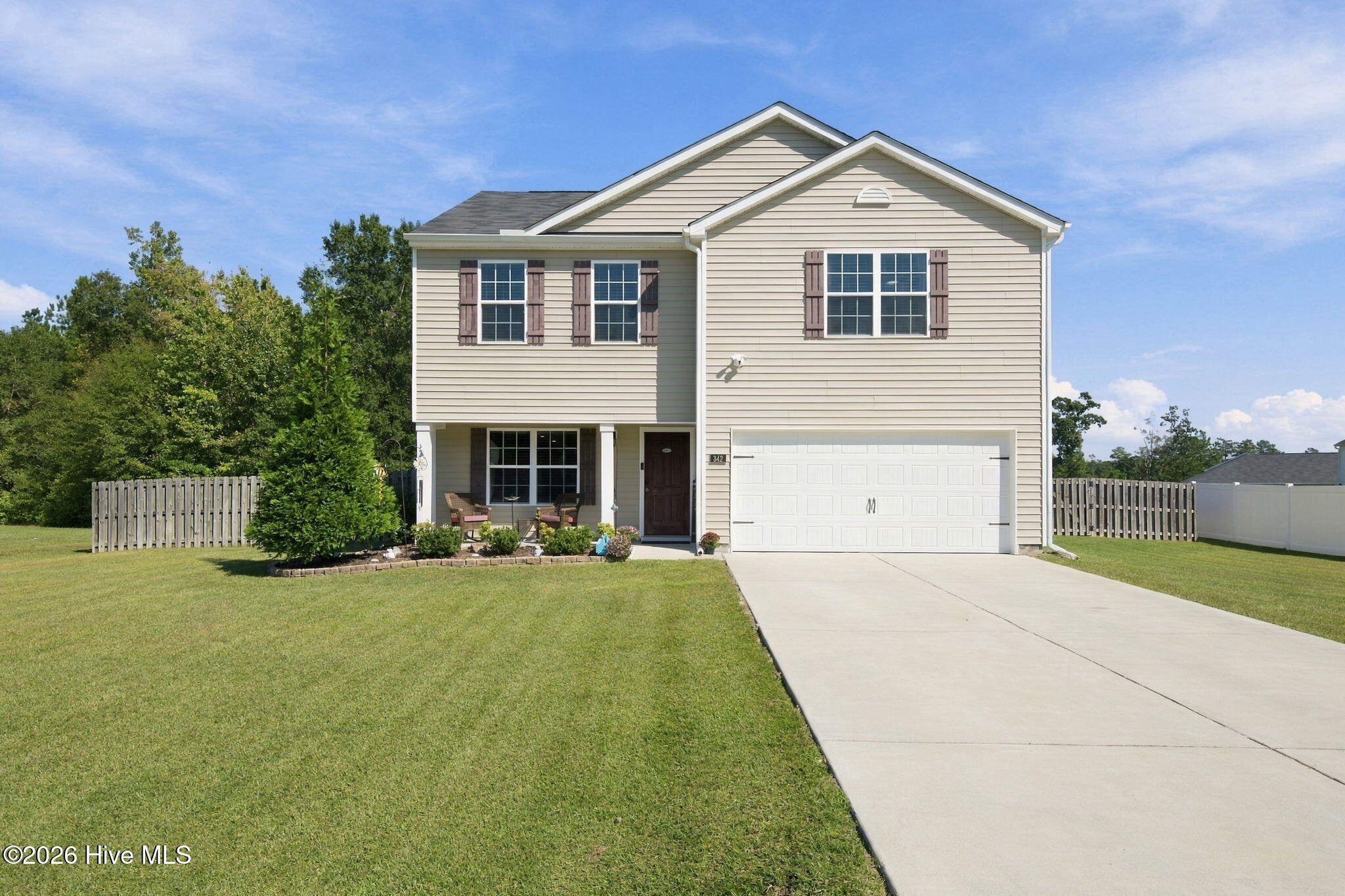 342 Tina Mae Drive Property Photo 1