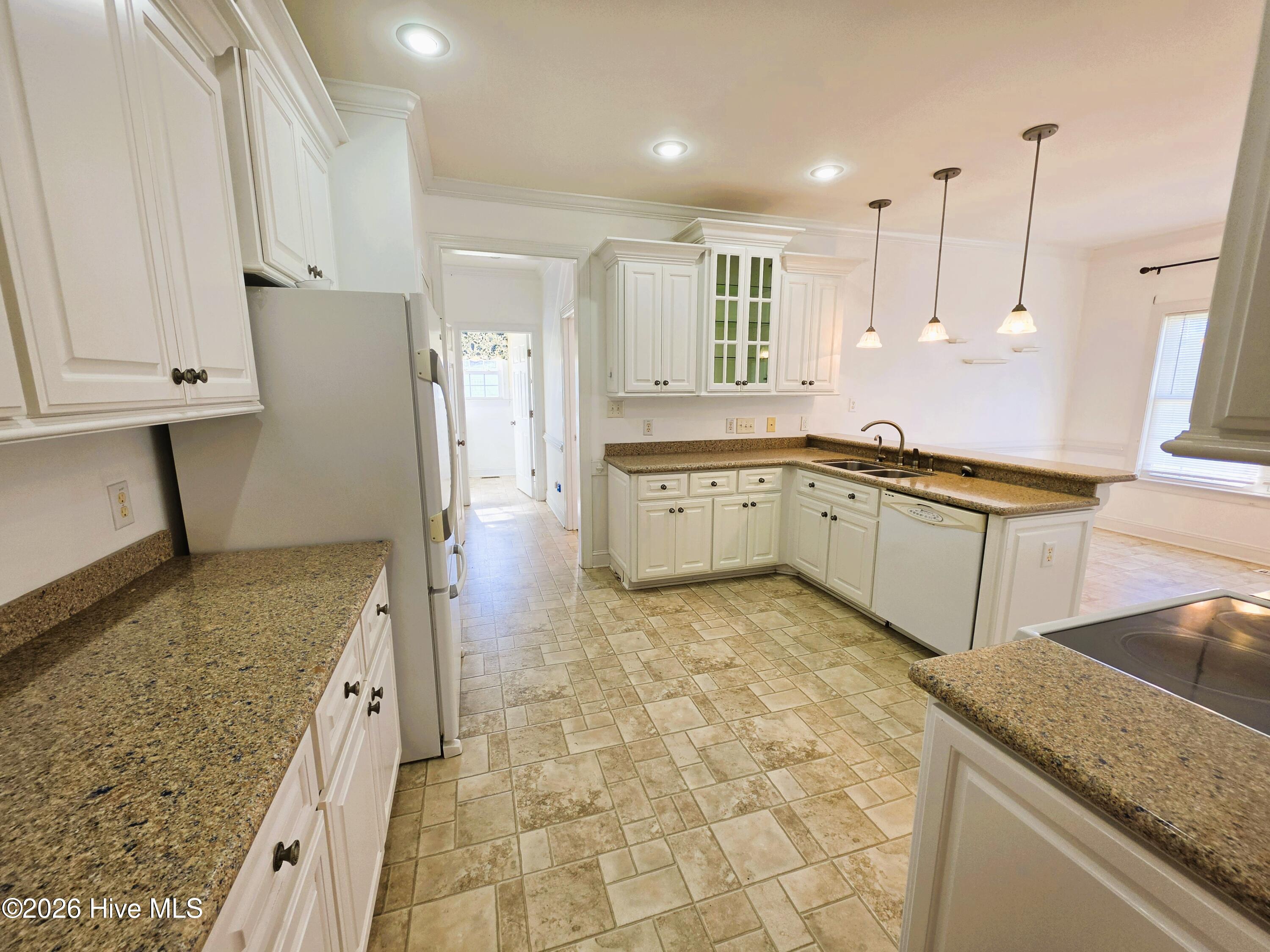 102 Trailwater Drive Property Photo 15