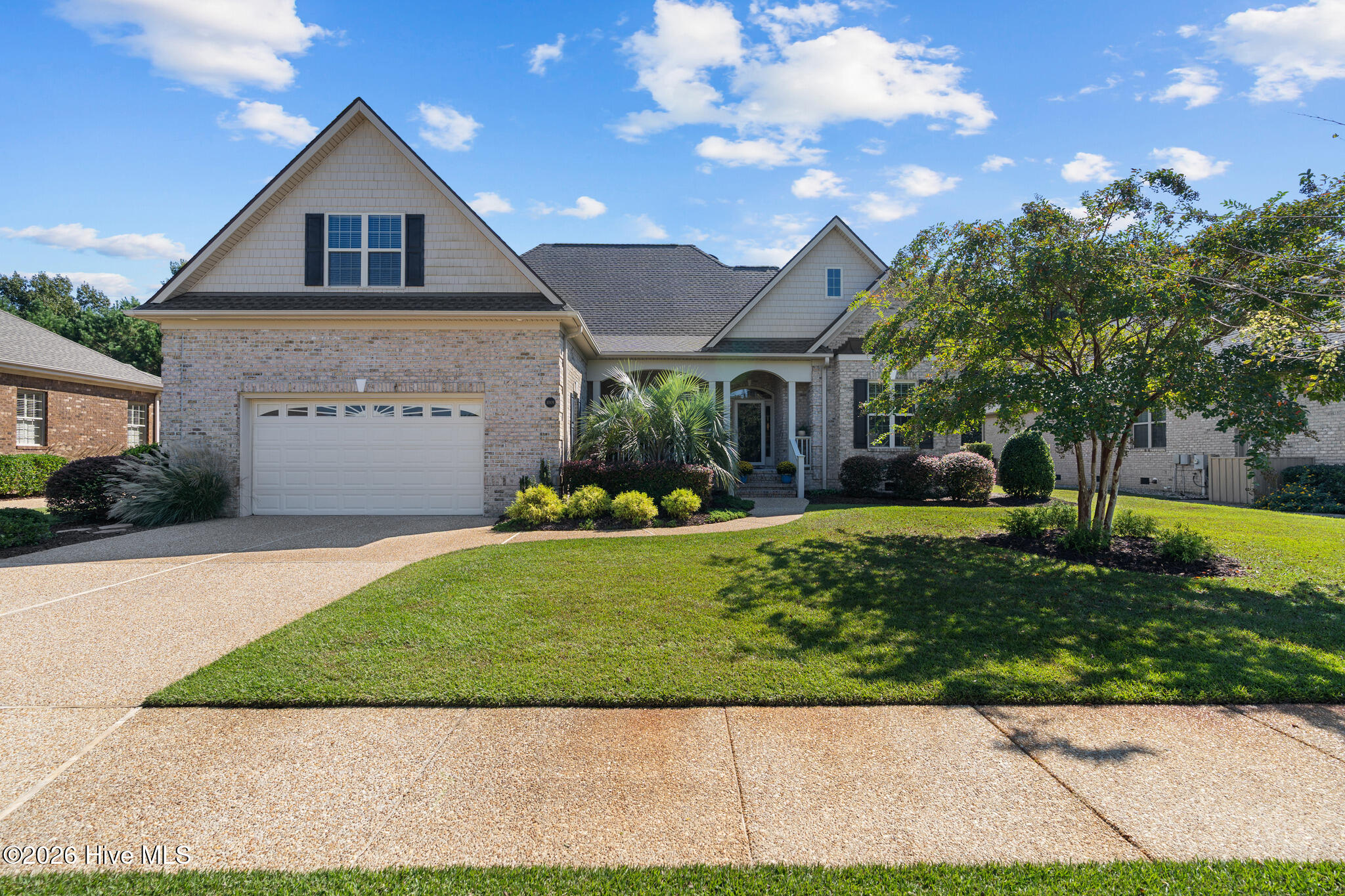 1009 Leesburg Drive Property Photo 3
