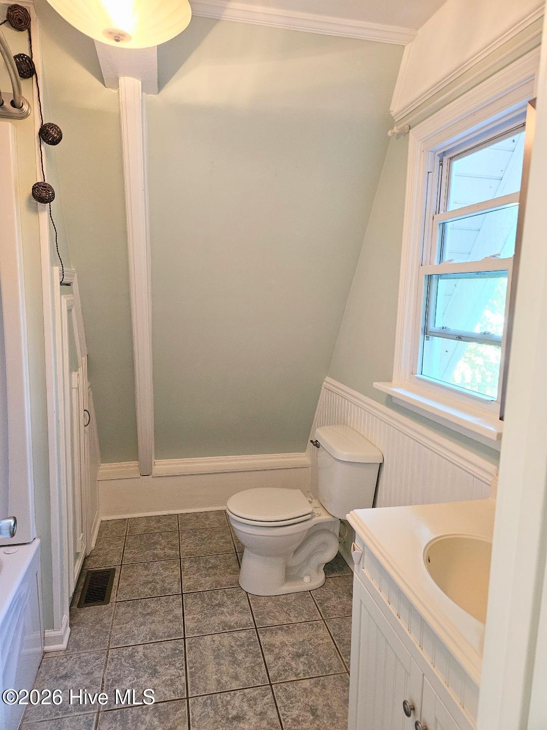213 Bogue Sound Drive Property Photo 16