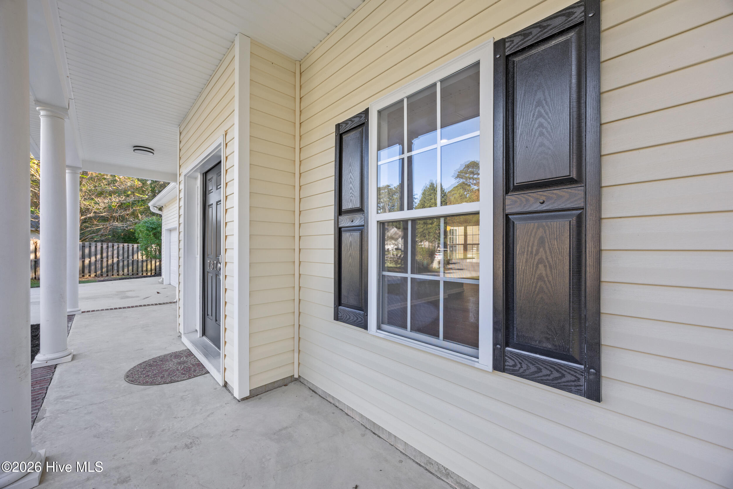 7376 Ruby Stone Court Property Photo 6