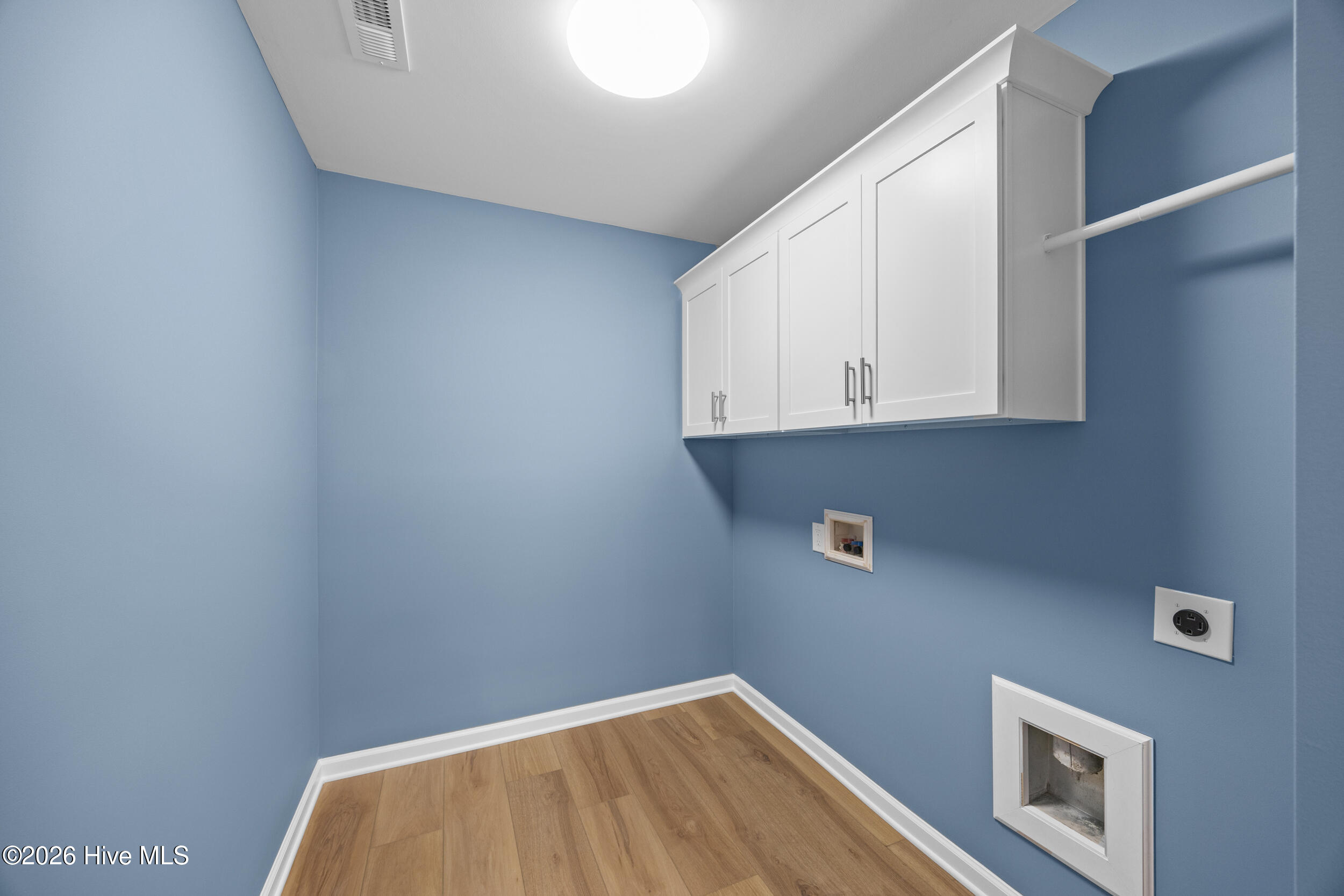 7376 Ruby Stone Court Property Photo 18