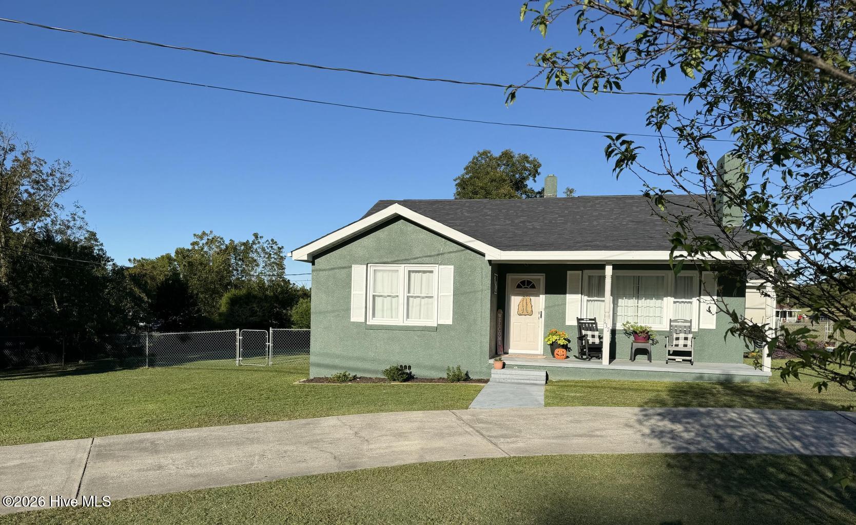 137 Dixie Clay Road Property Photo 1