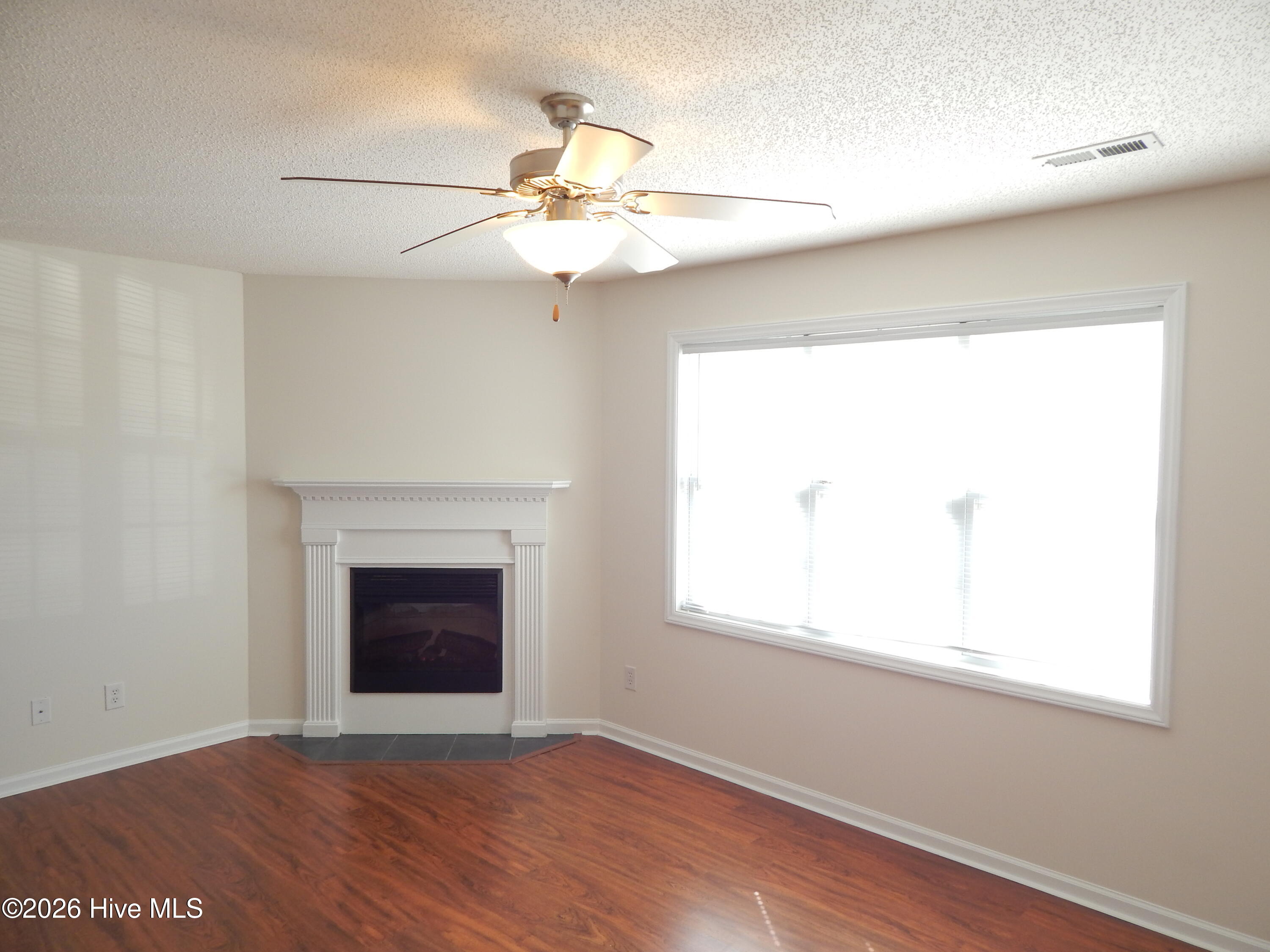 2120 Flagstone Court E2 Property Photo 3