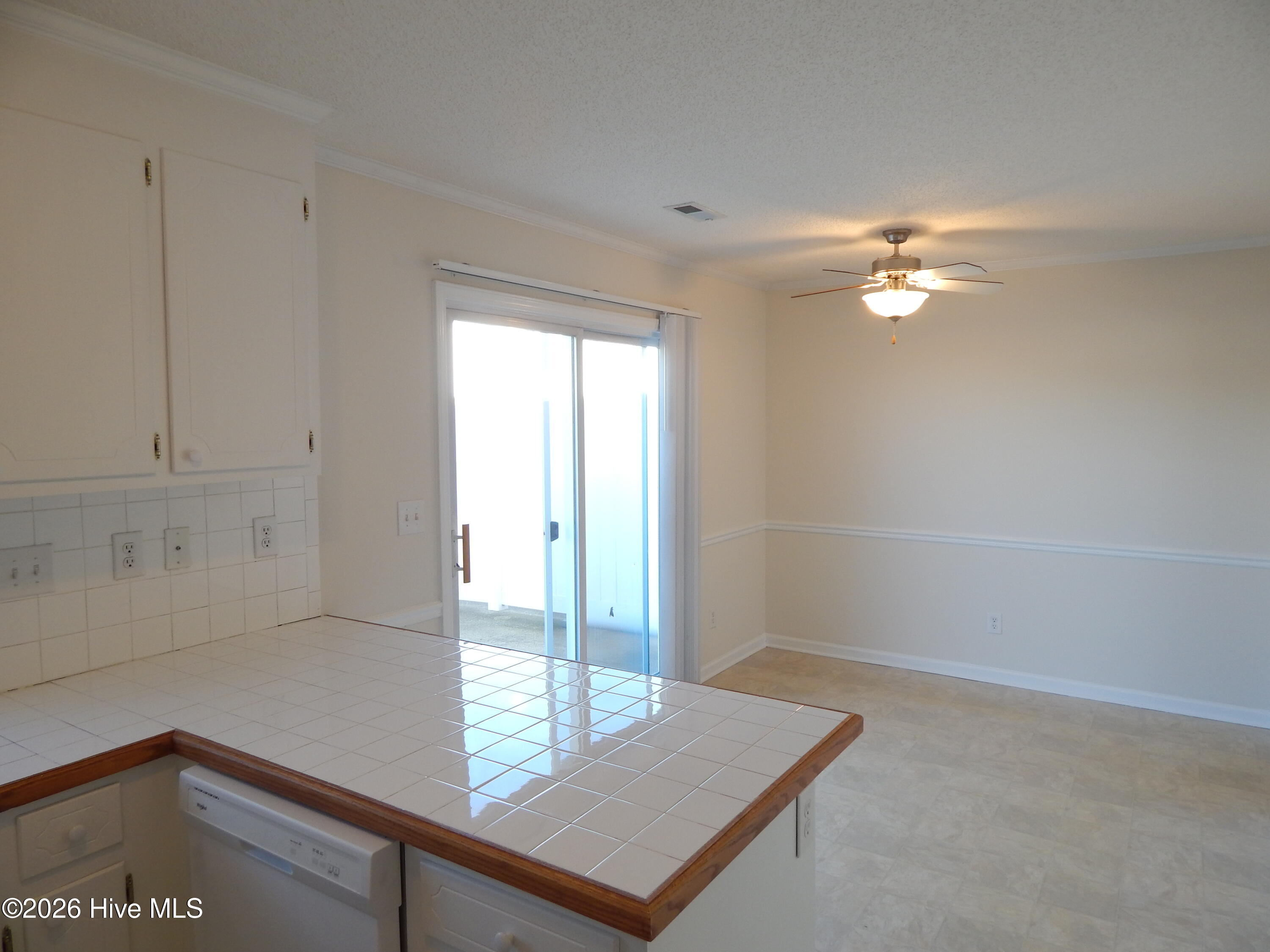 2120 Flagstone Court E2 Property Photo 10
