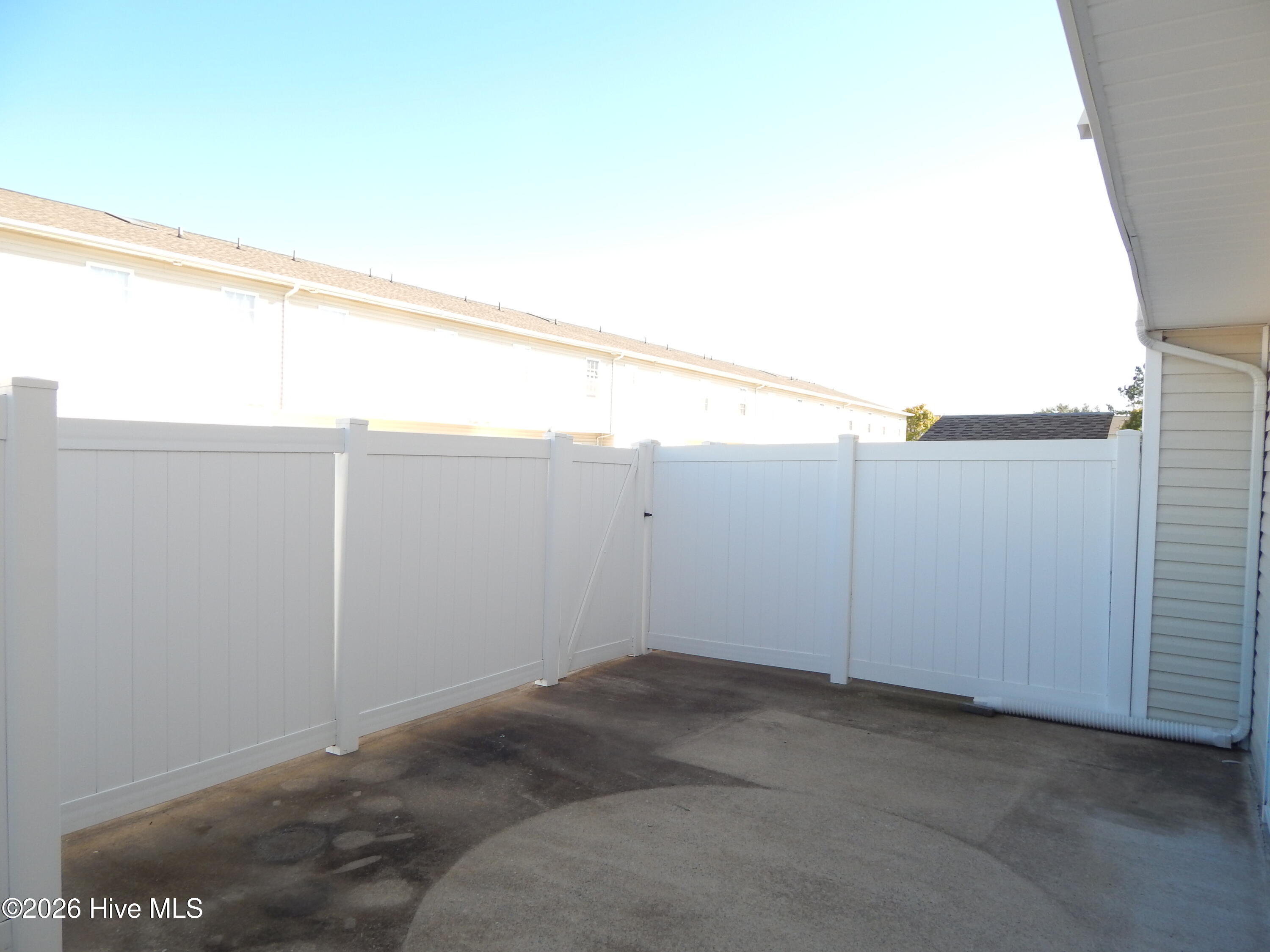 2120 Flagstone Court E2 Property Photo 23