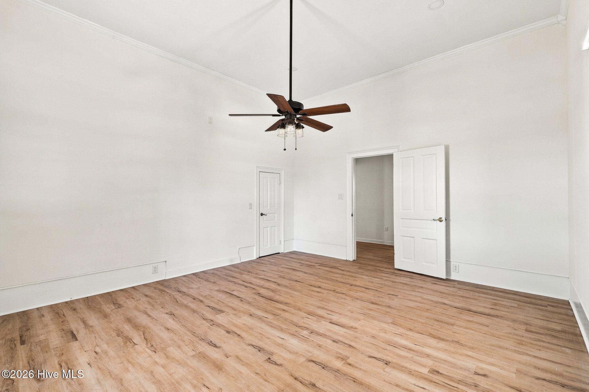 448 W Stewart Street Property Photo 16