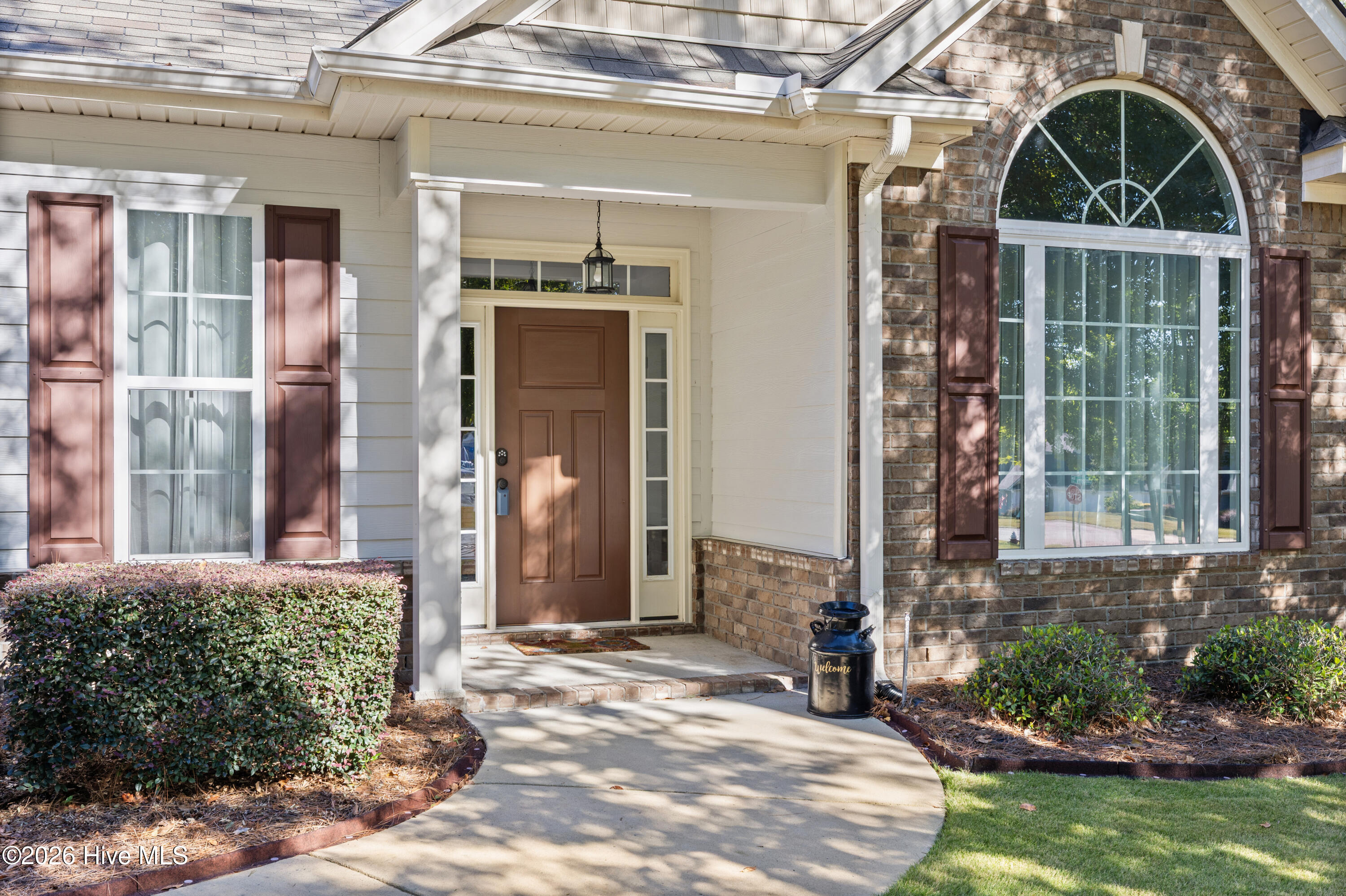 2016 Edenberry Row Property Photo 3