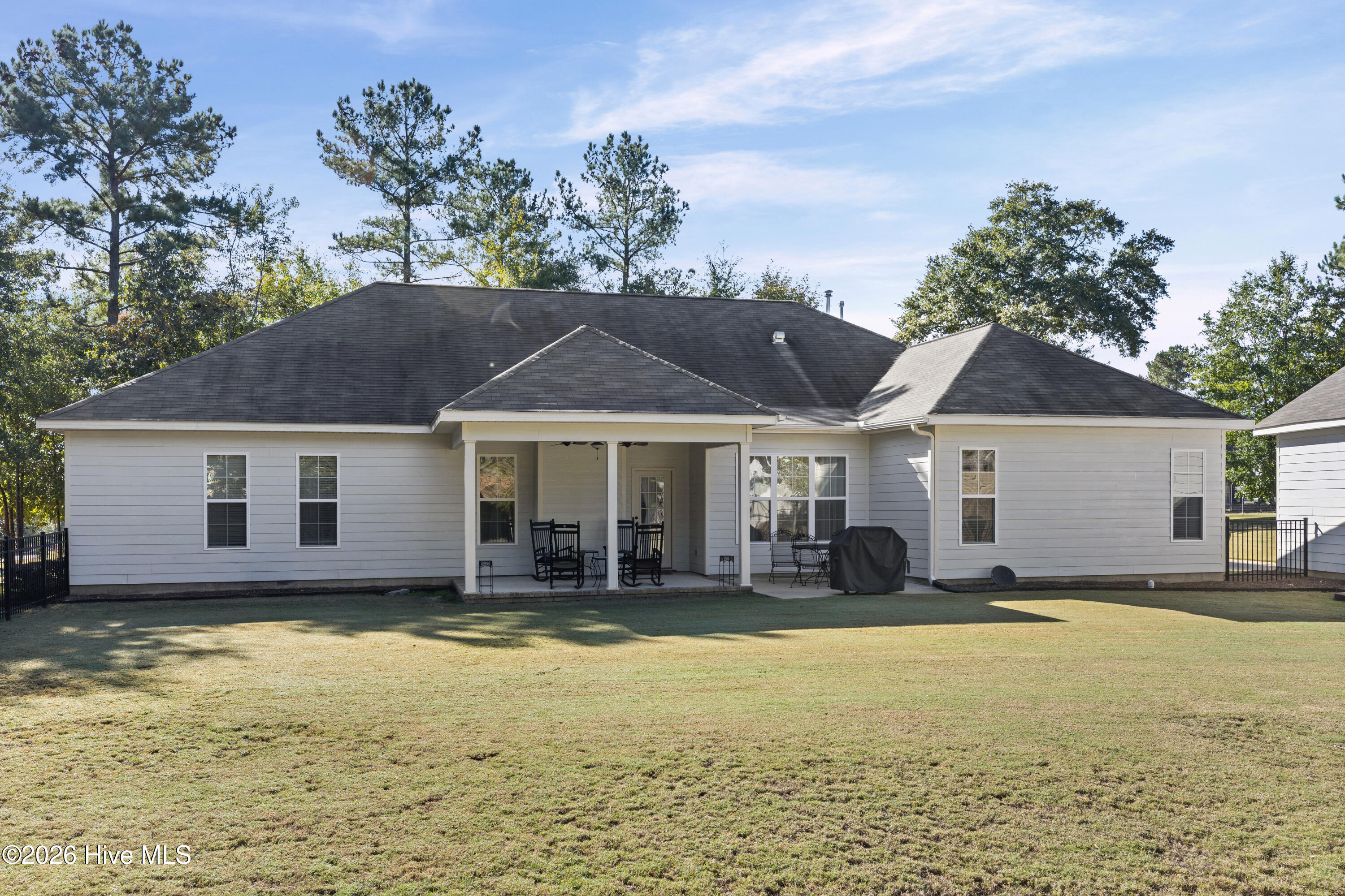 2016 Edenberry Row Property Photo 39
