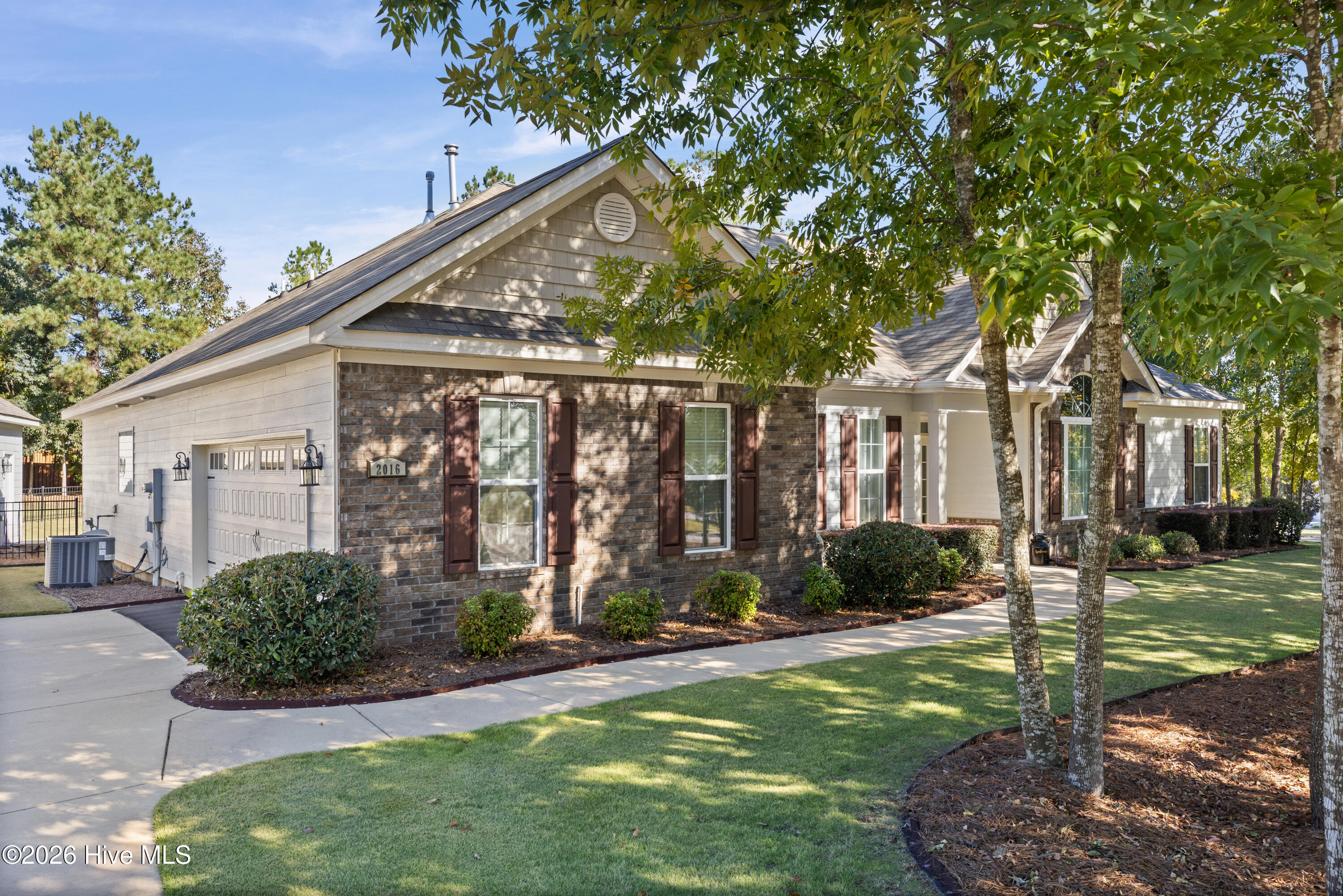 2016 Edenberry Row Property Photo 40