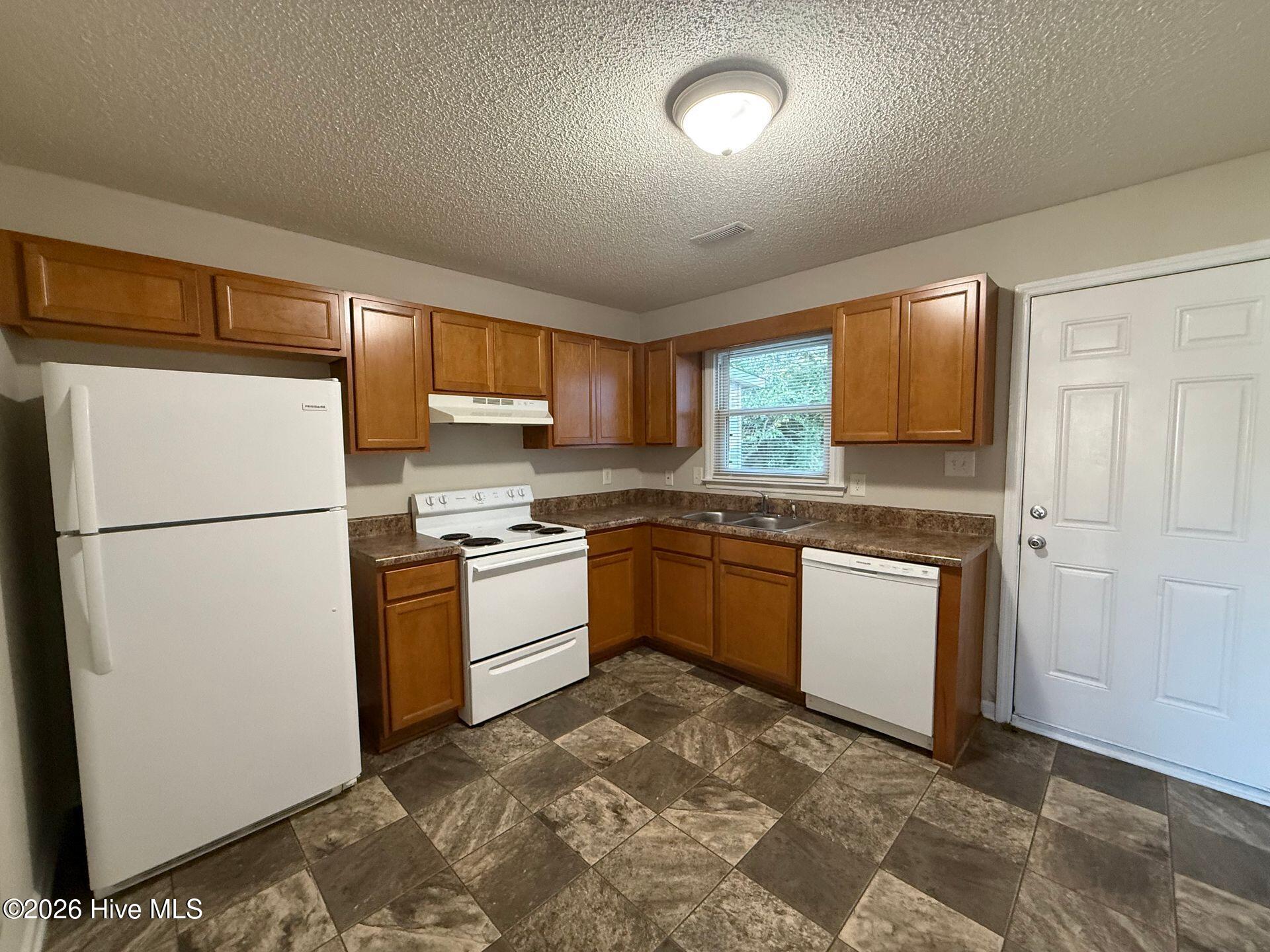 112 Stallion Drive Property Photo 4