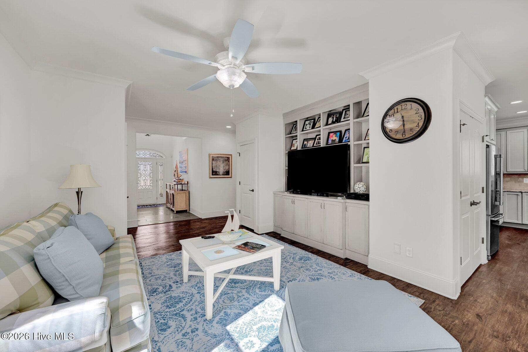 3618 Holly Harbor Drive Property Photo 29