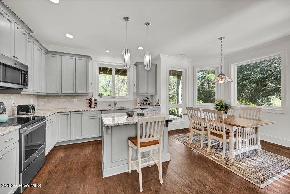 3618 Holly Harbor Drive Property Photo 31
