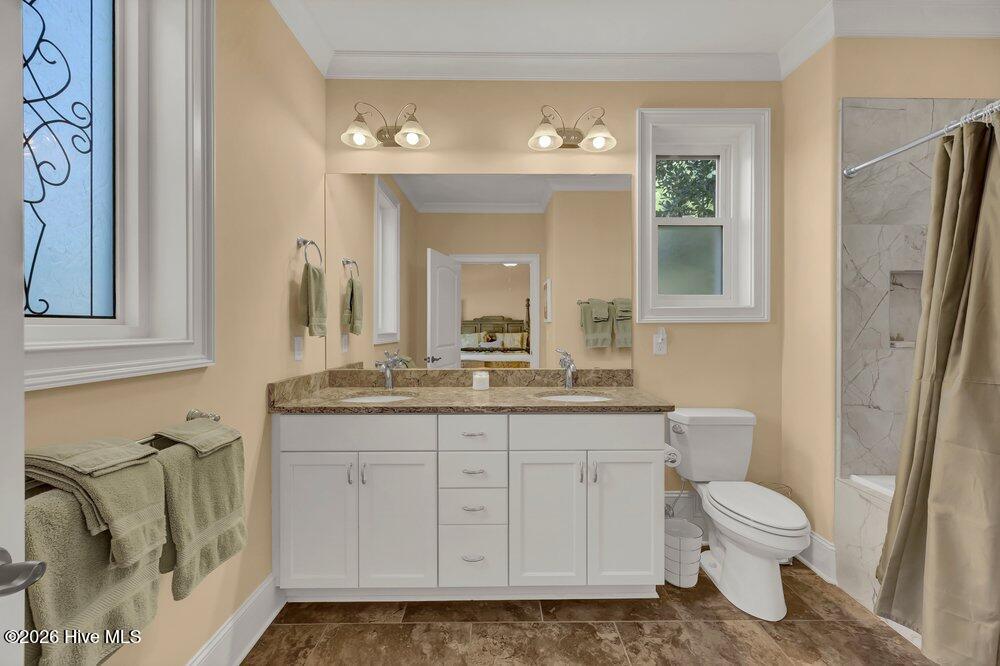 3618 Holly Harbor Drive Property Photo 36