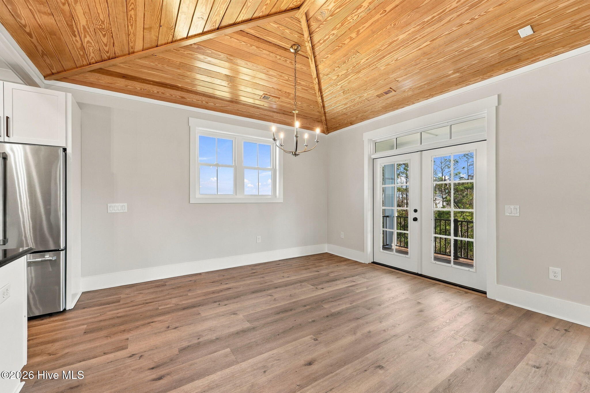 538 Sheldrake Court Property Photo 13