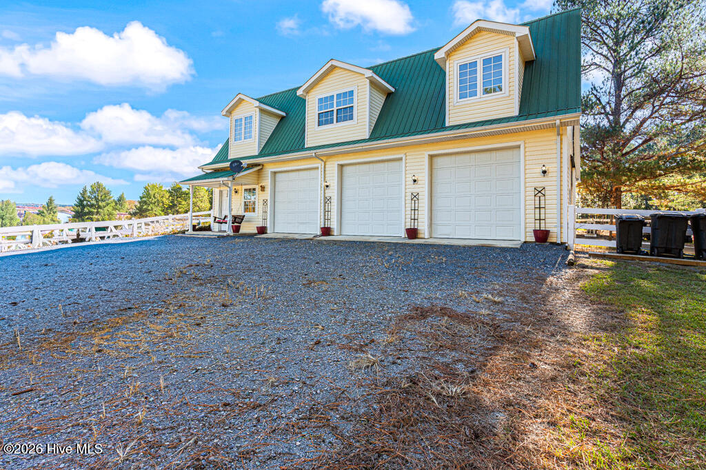 180 Bowman Road Property Photo 12