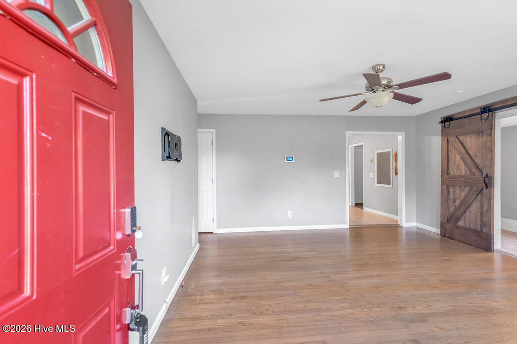 114 Shamrock Drive Property Photo 5