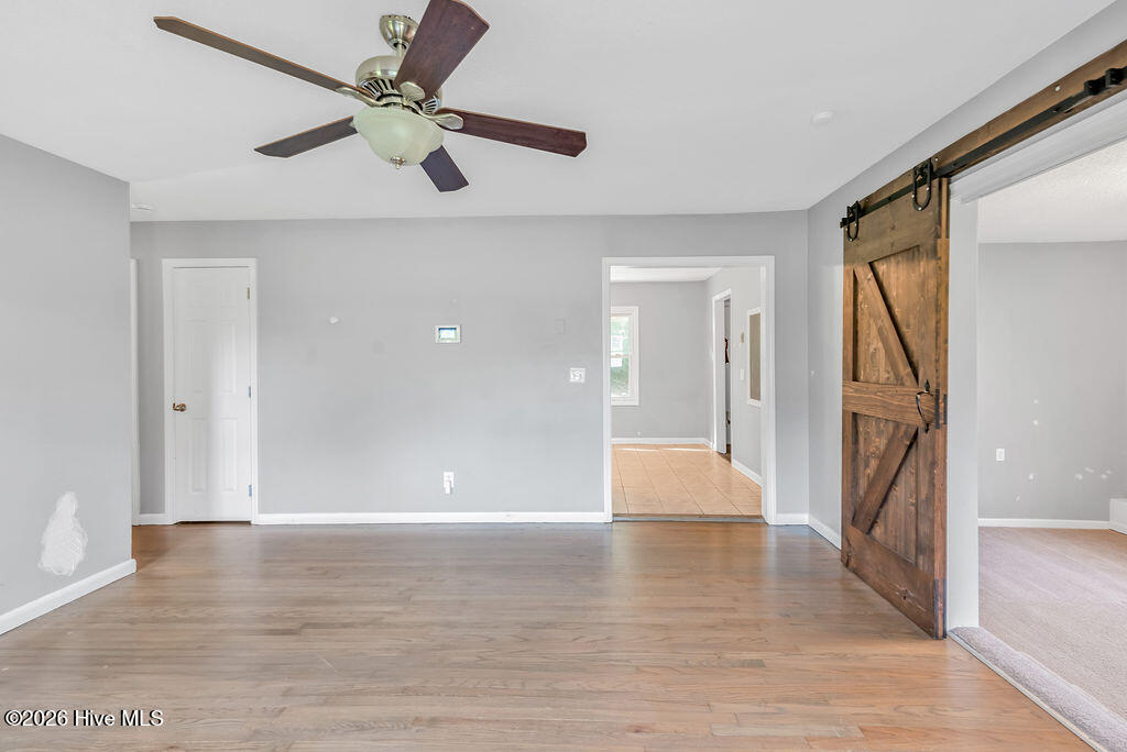 114 Shamrock Drive Property Photo 6