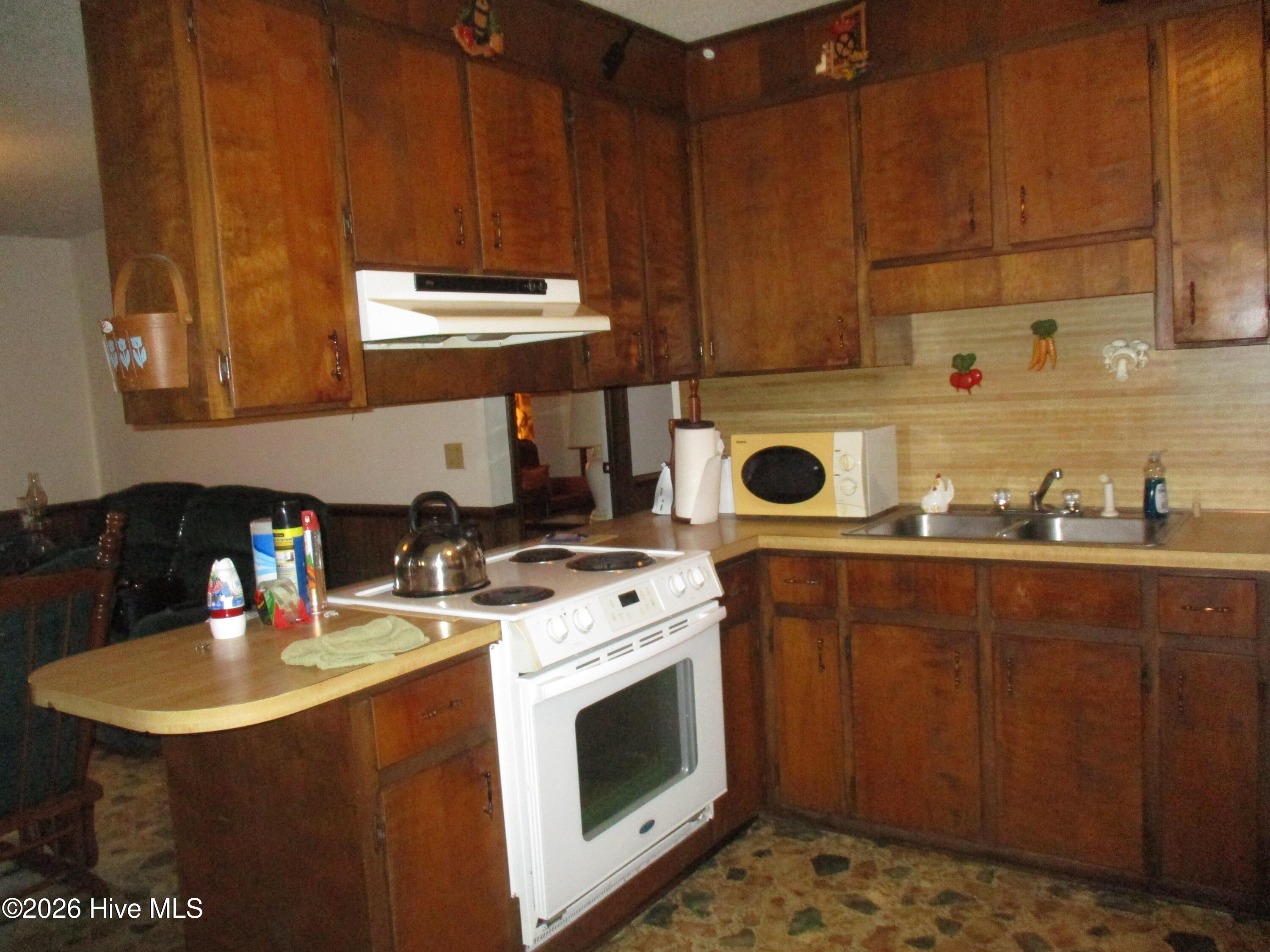 3344 Neuse Road Property Photo 13