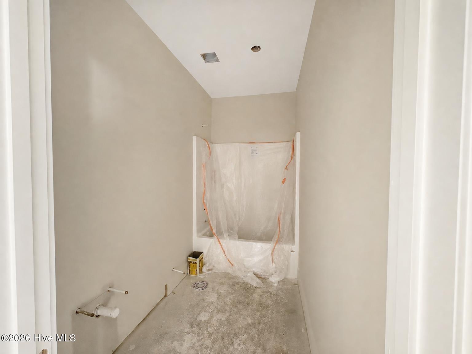 691 Hector Mcneill Road Property Photo 9