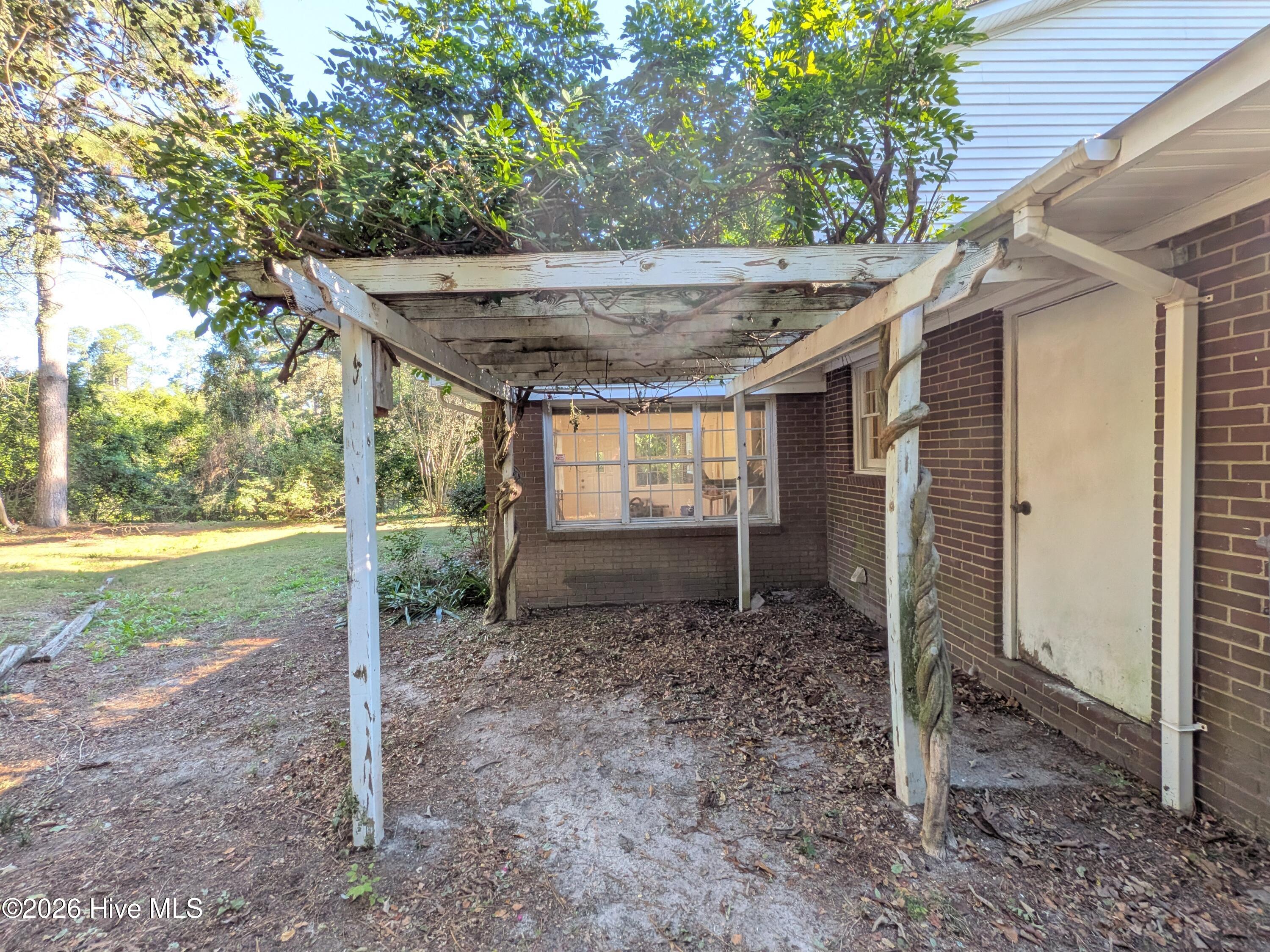 3521 Rushing Road Property Photo 8