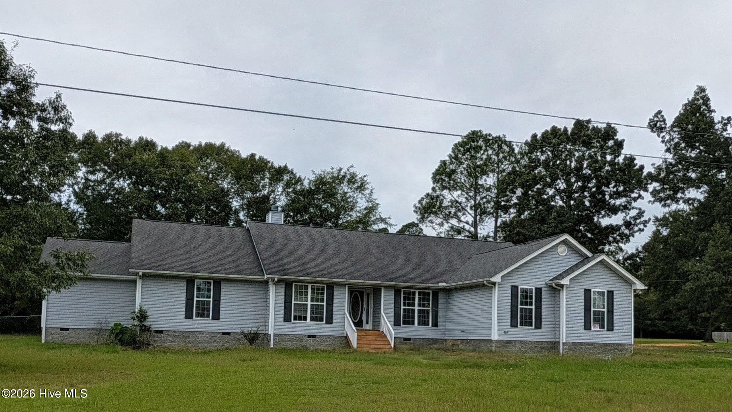 423 Weeks Street Property Photo 1
