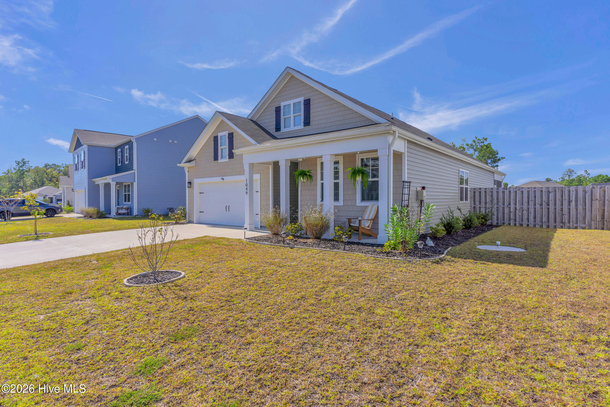 1049 Burled Oak Rdg Lp Se Property Photo 2