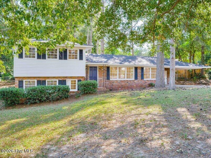 1909 Curtis Drive Property Photo 1