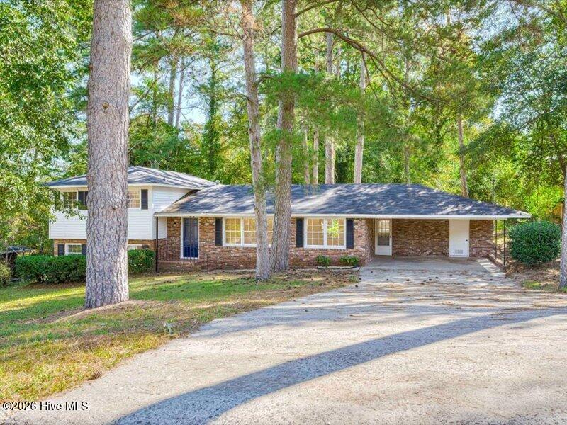1909 Curtis Drive Property Photo 3