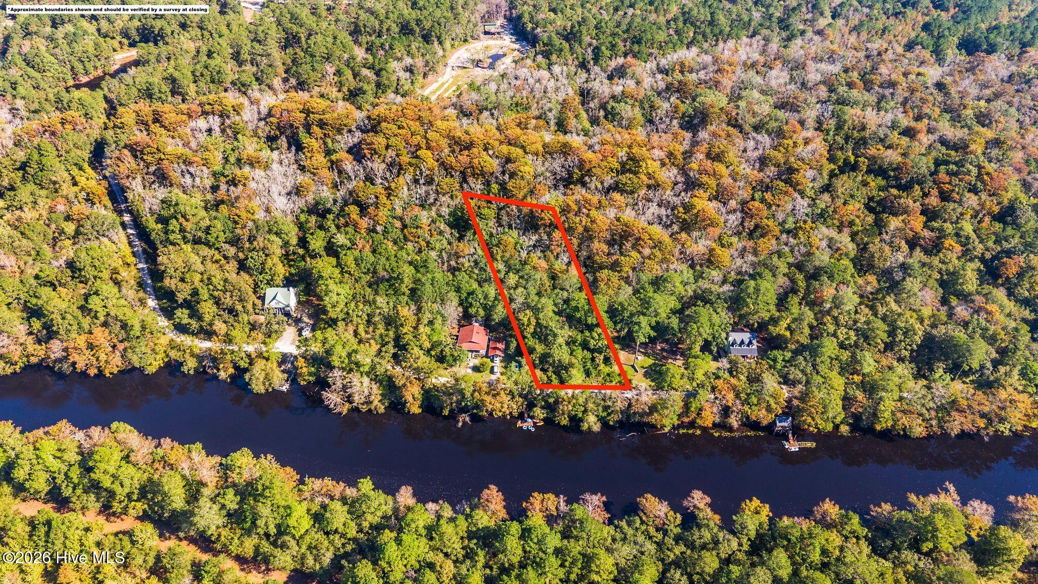 5 5 Riverview Drive Property Photo 3