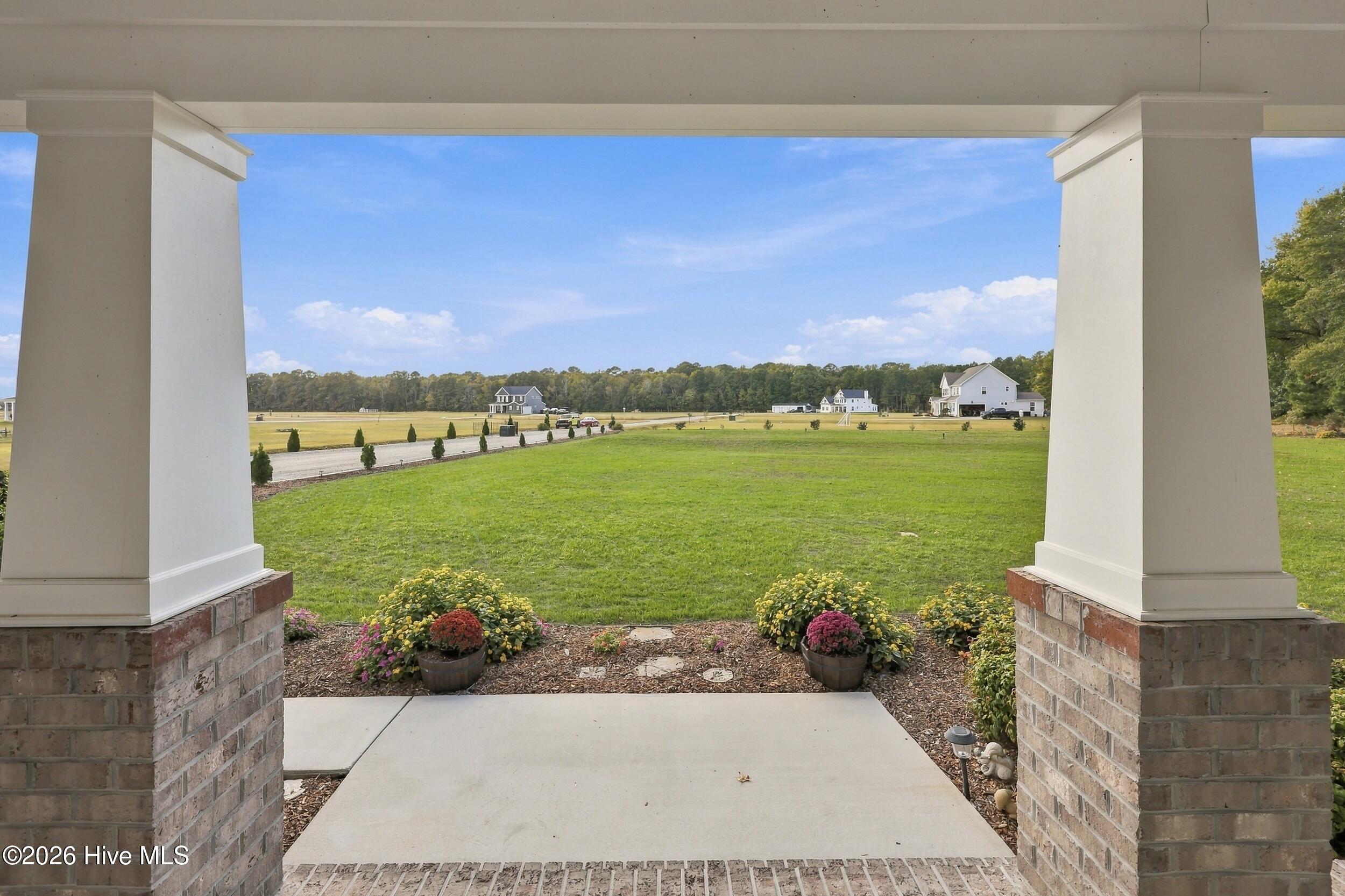 121 Serene Way Property Photo 12