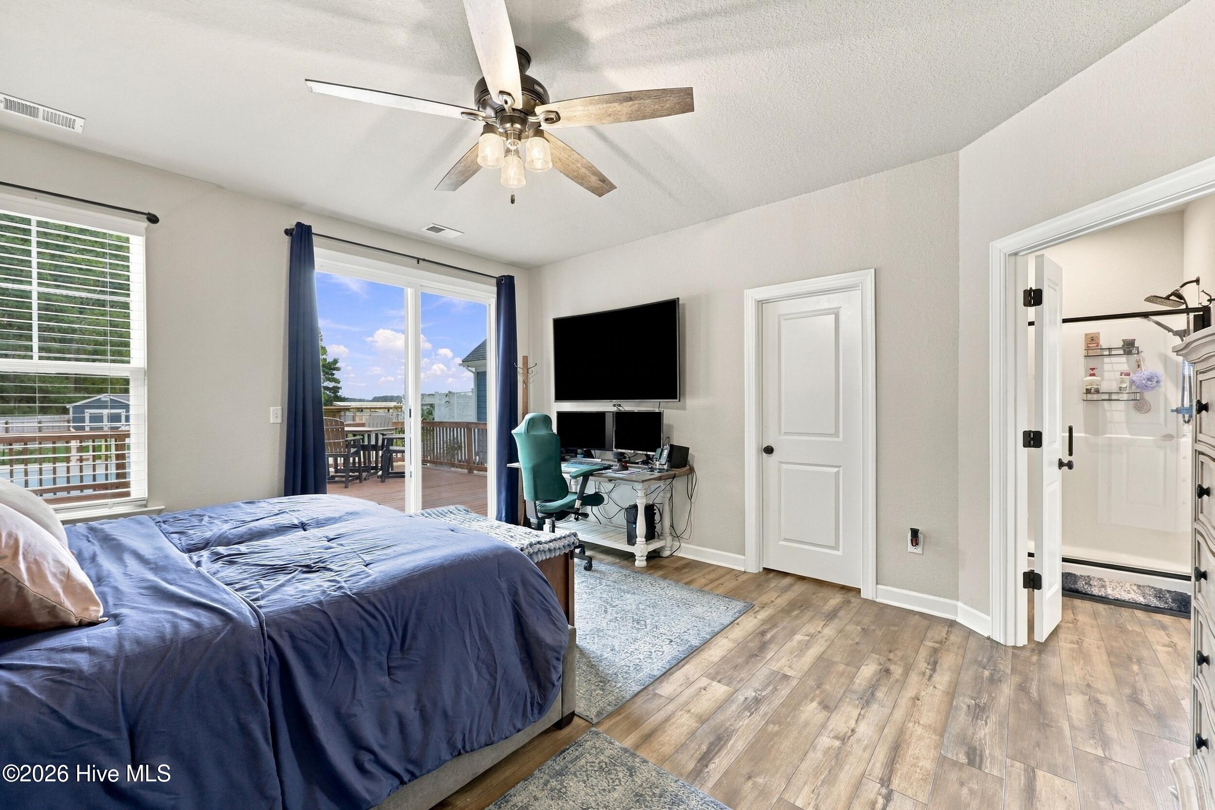 121 Serene Way Property Photo 23
