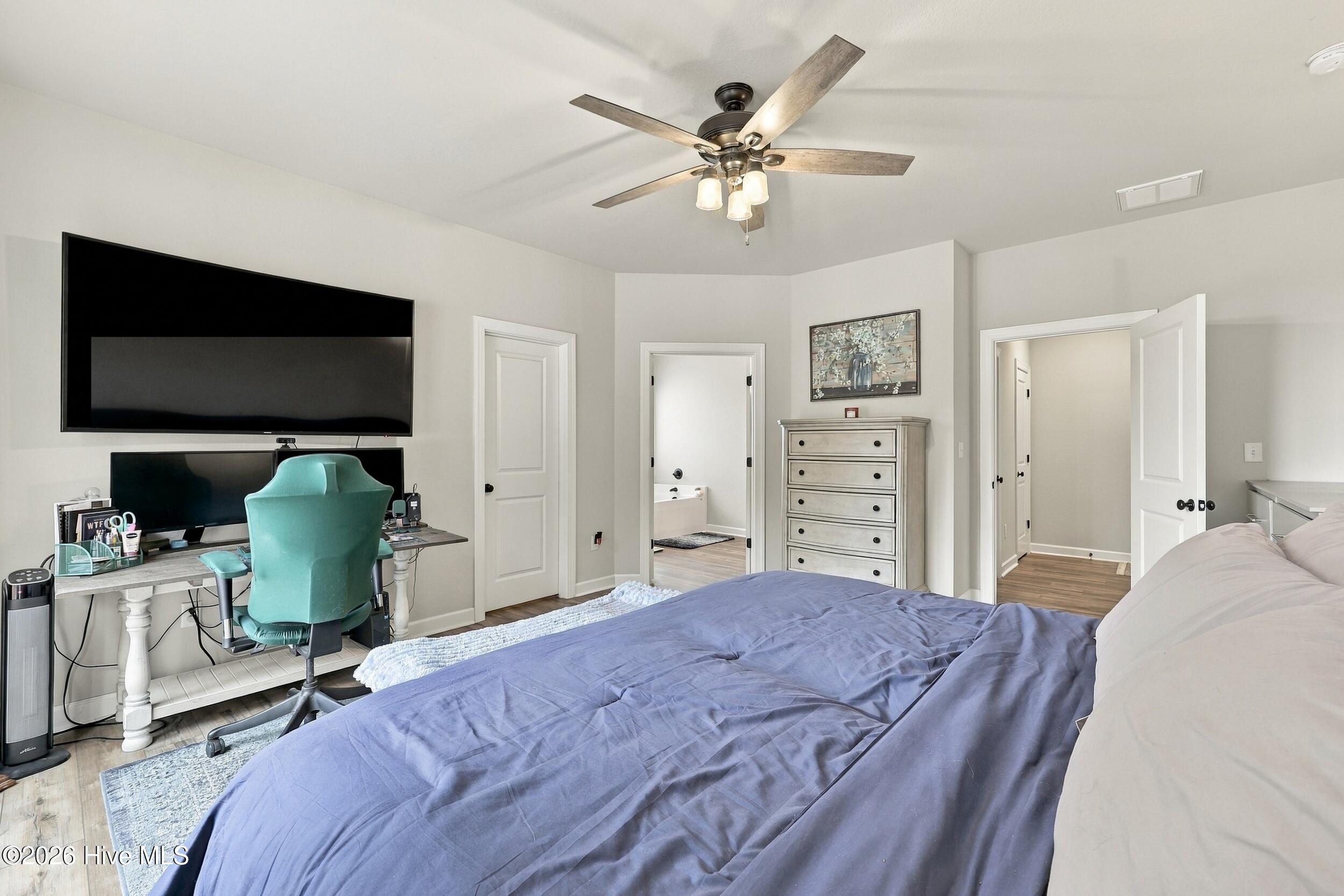 121 Serene Way Property Photo 24