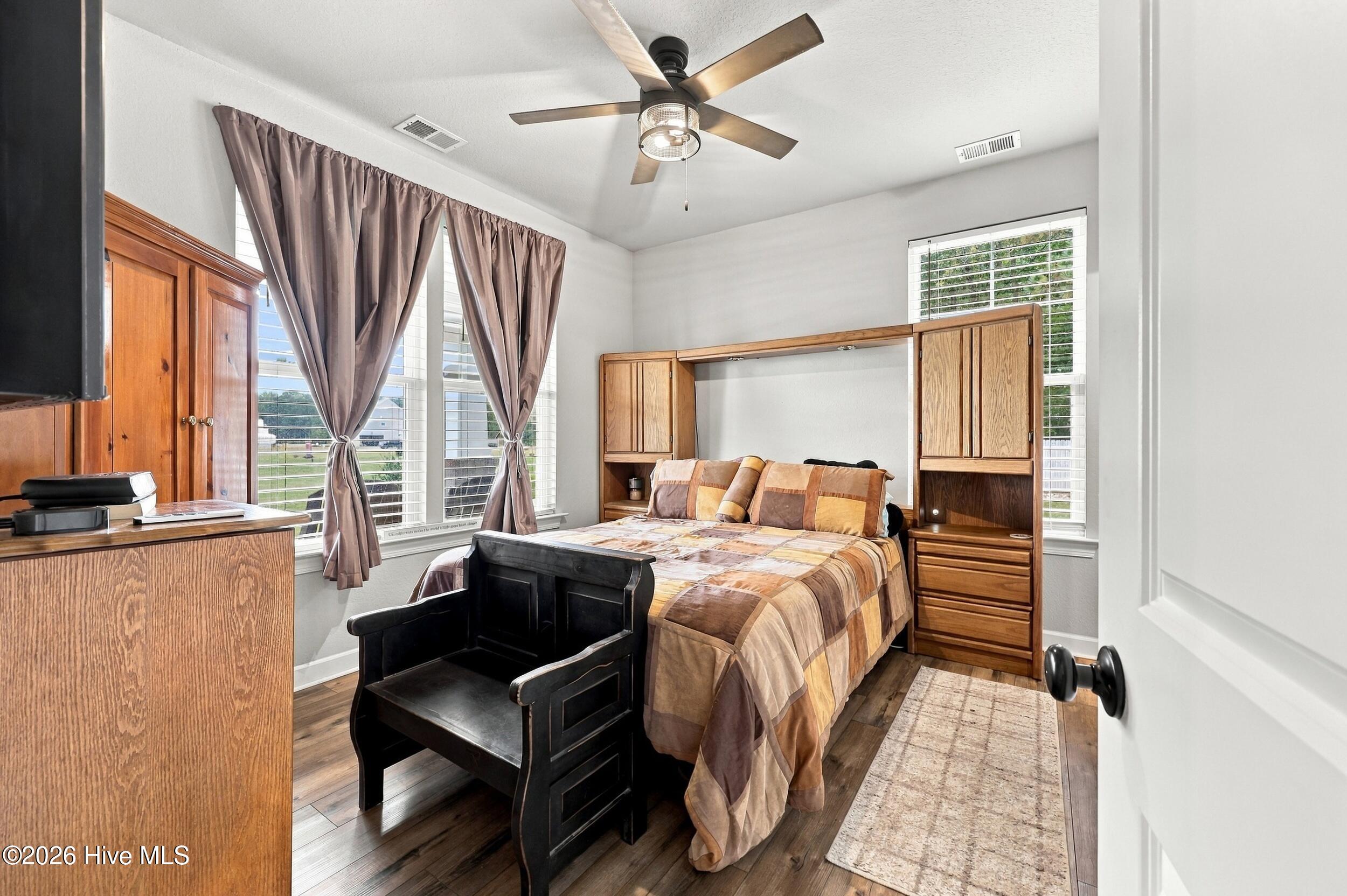 121 Serene Way Property Photo 33