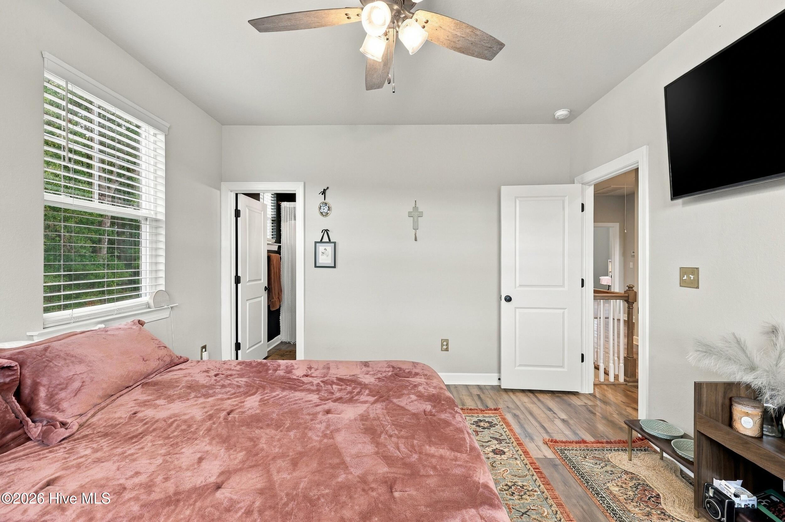 121 Serene Way Property Photo 38