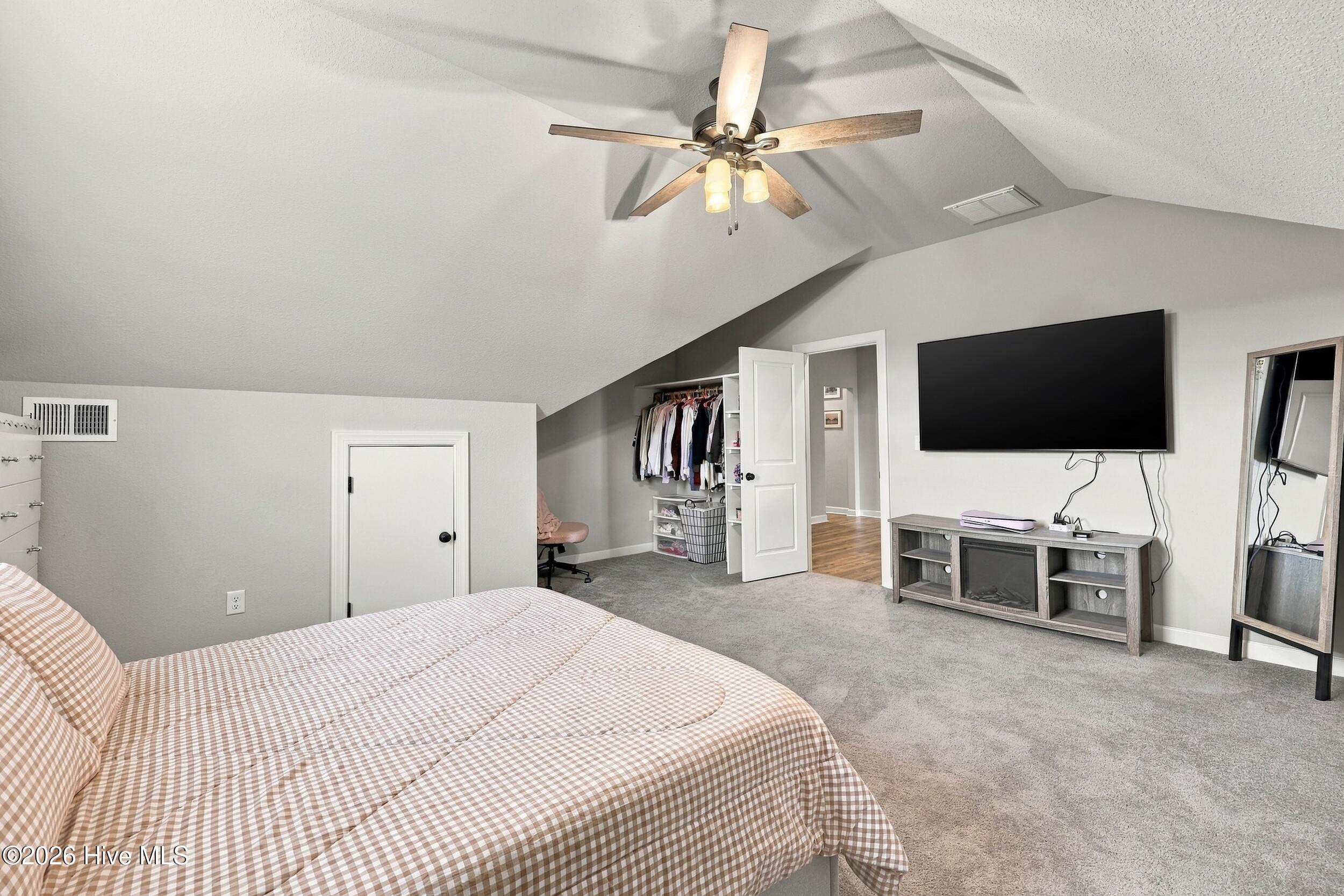 121 Serene Way Property Photo 51