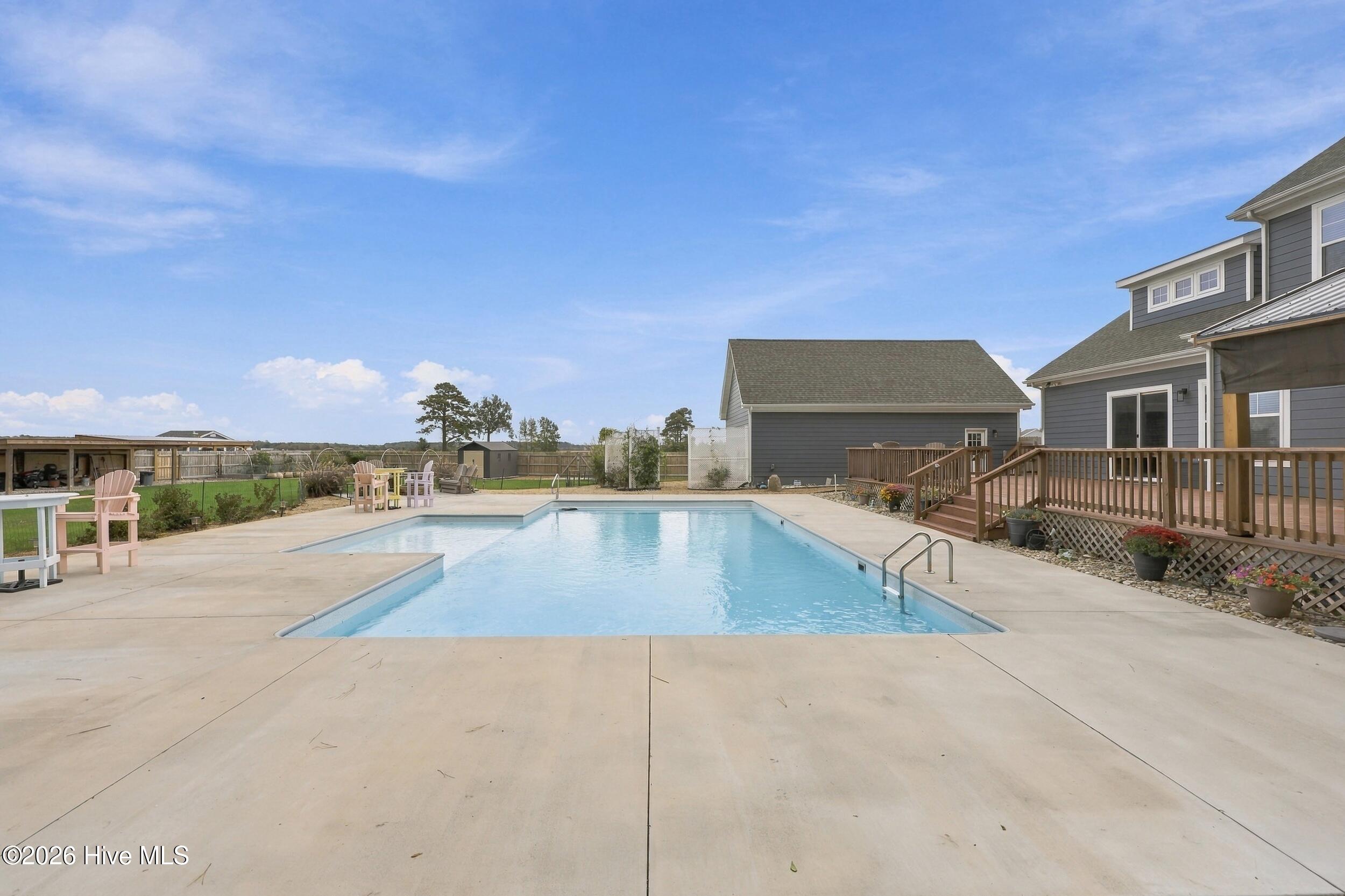 121 Serene Way Property Photo 56