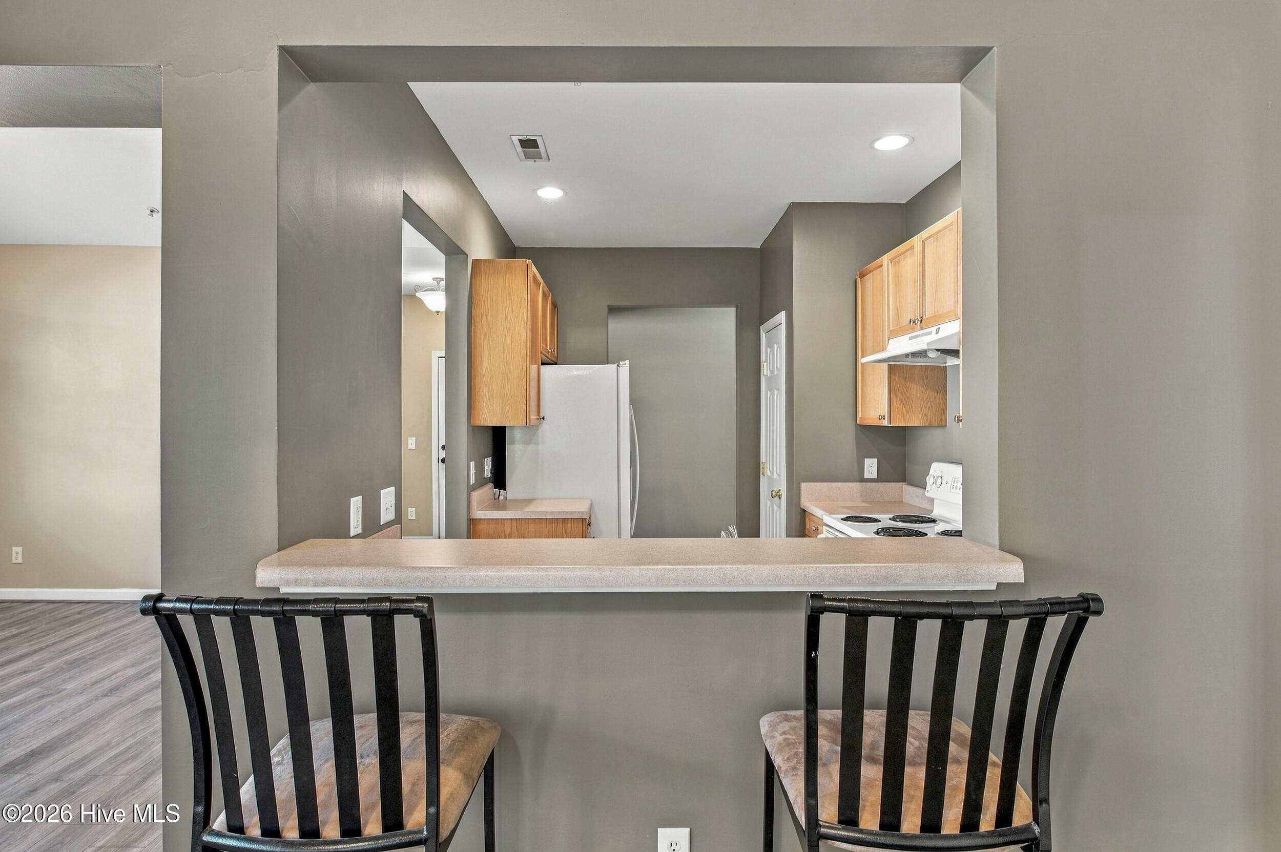 706 Indica Court 302 Property Photo 12