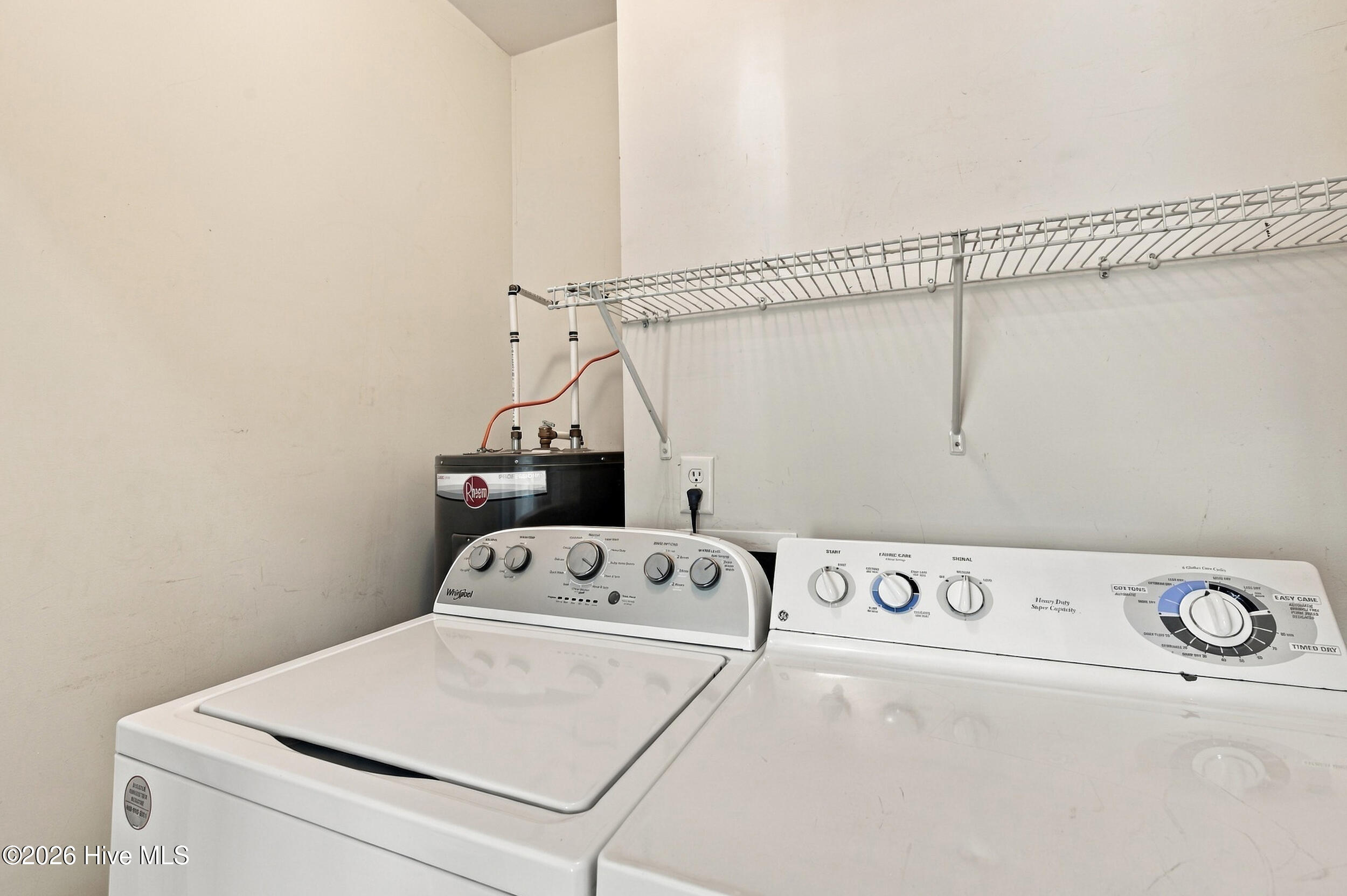 706 Indica Court 302 Property Photo 32