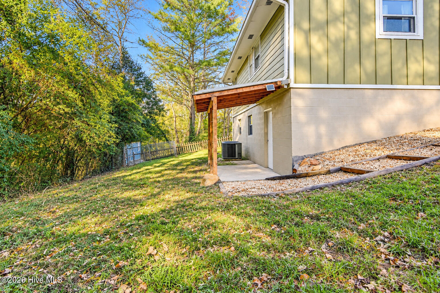 64 Moore View Homes Road Property Photo 4
