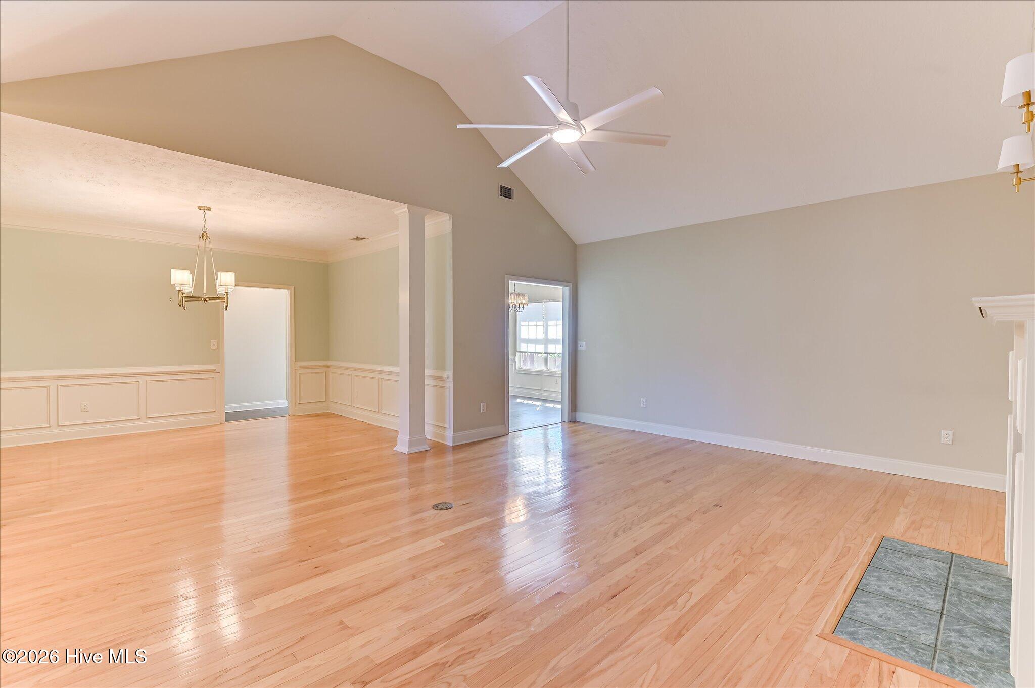 1088 Hampstead Place Property Photo 10
