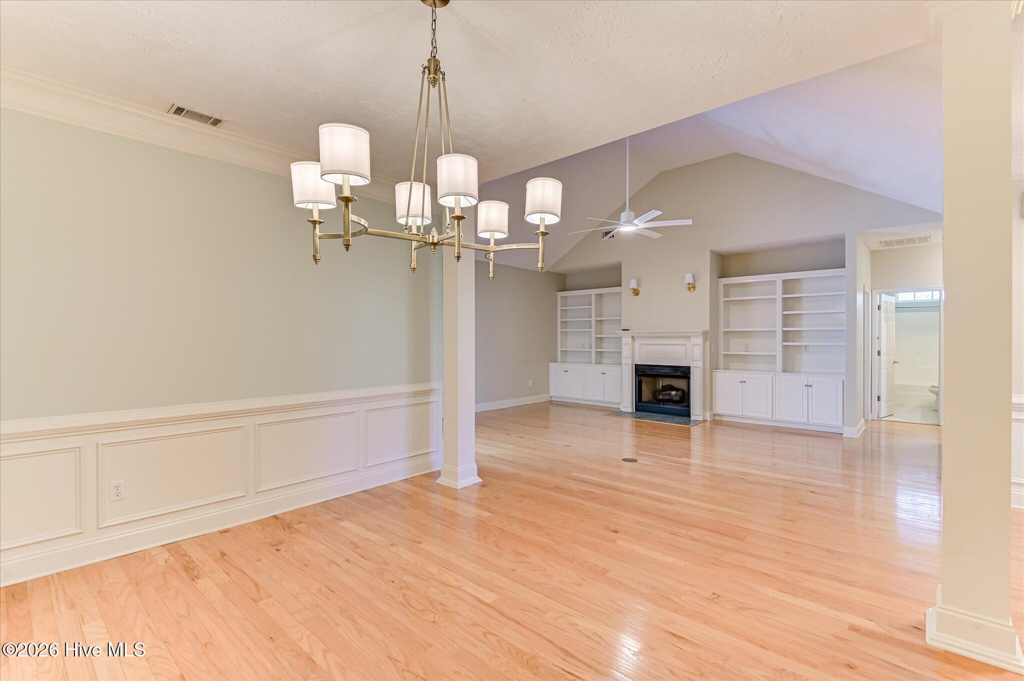1088 Hampstead Place Property Photo 12