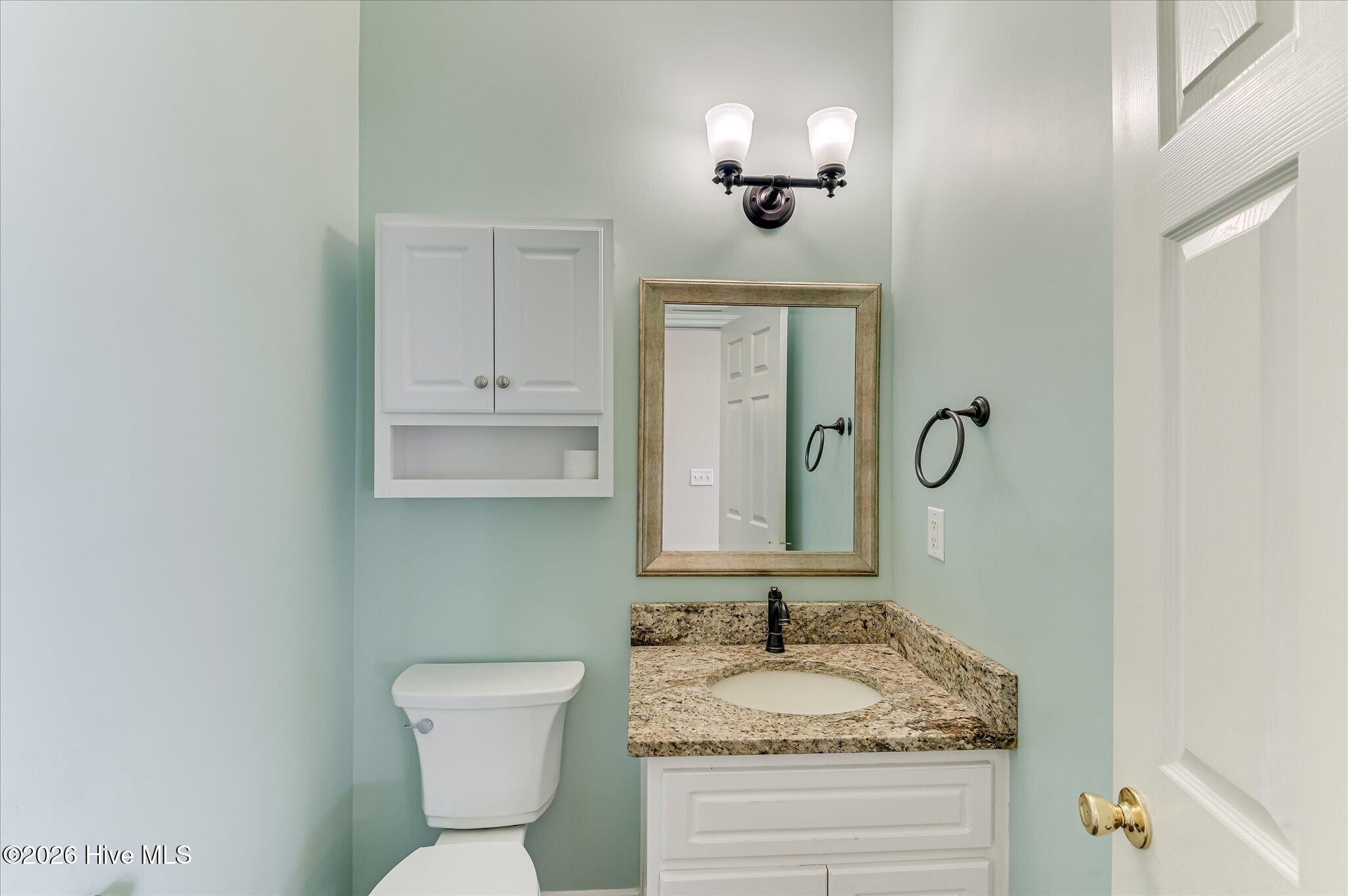 1088 Hampstead Place Property Photo 23