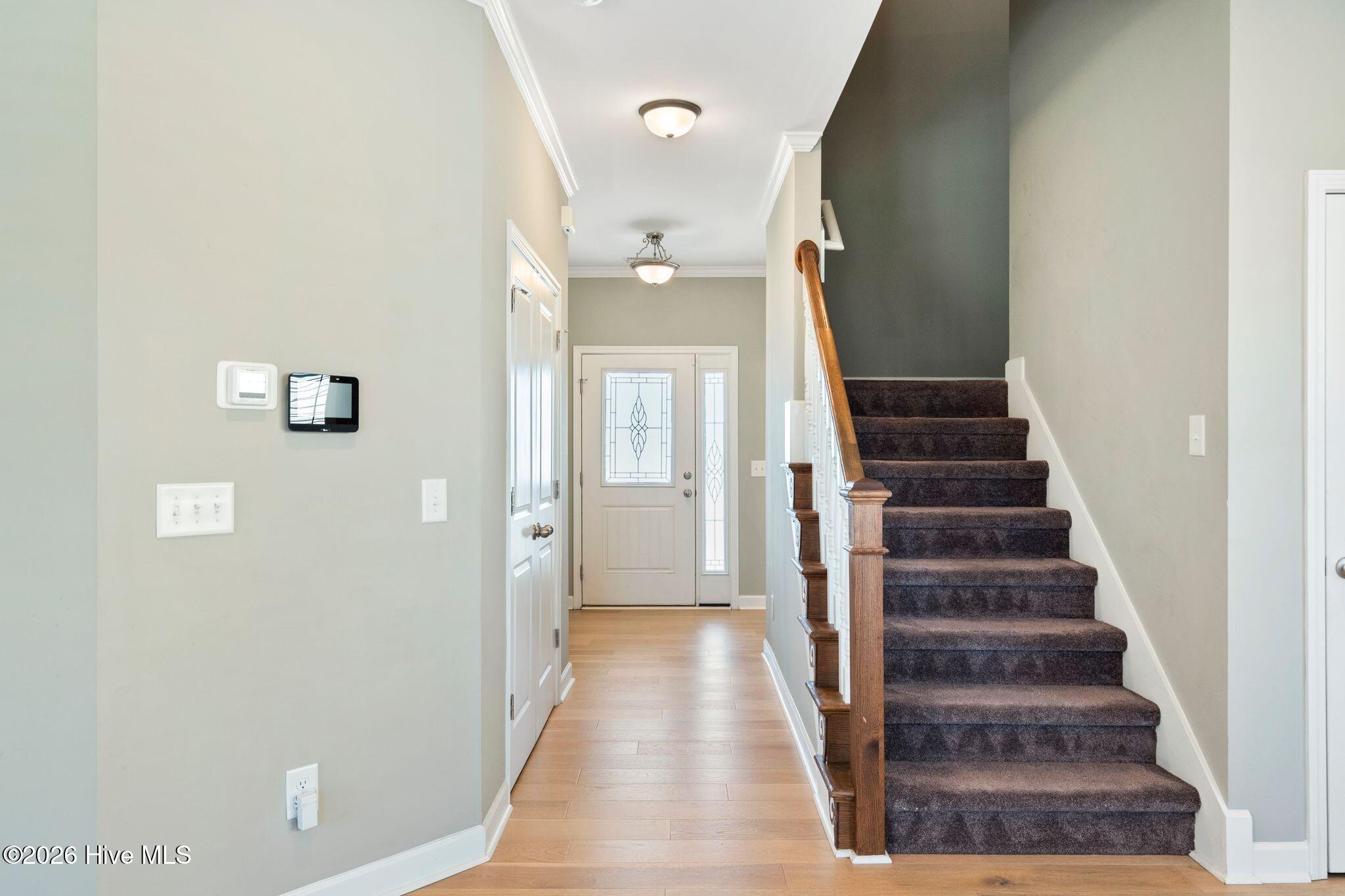 5290 Vespar Court Property Photo 6