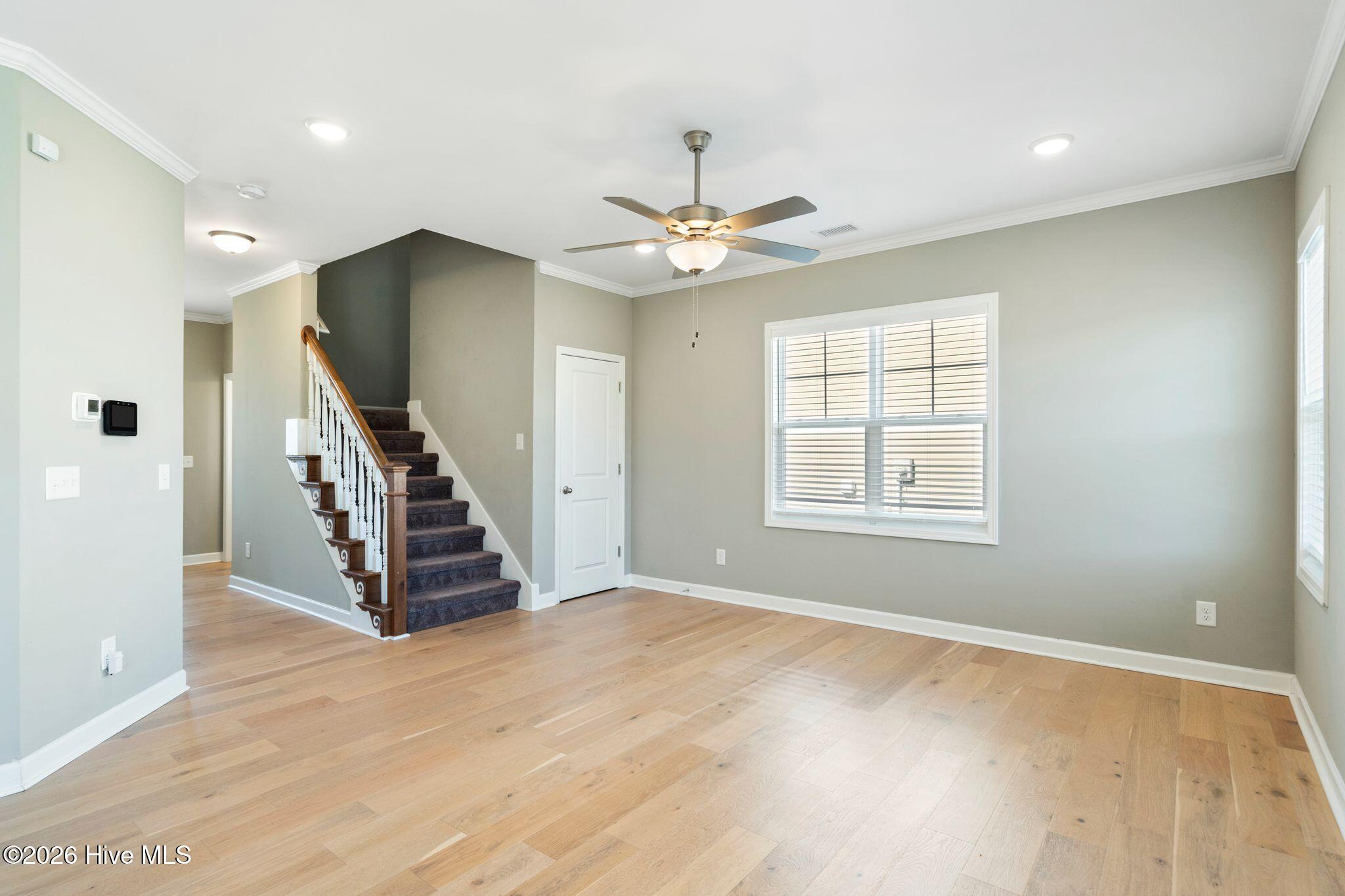 5290 Vespar Court Property Photo 8