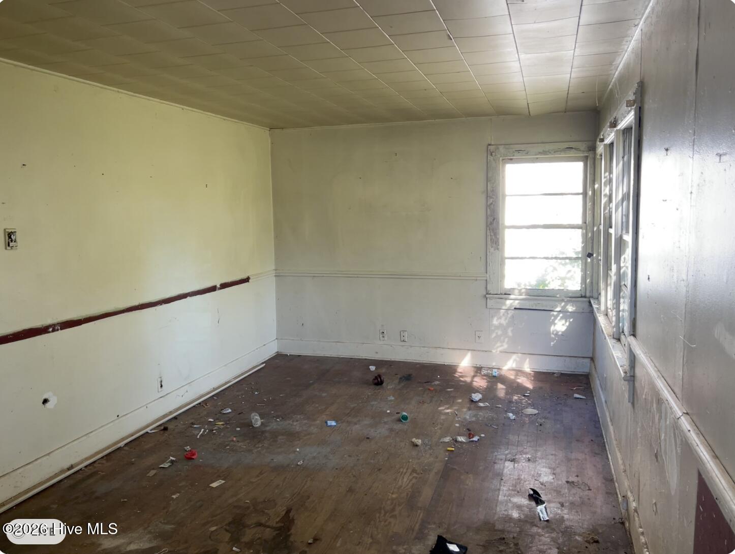 115 Don Street Property Photo 4