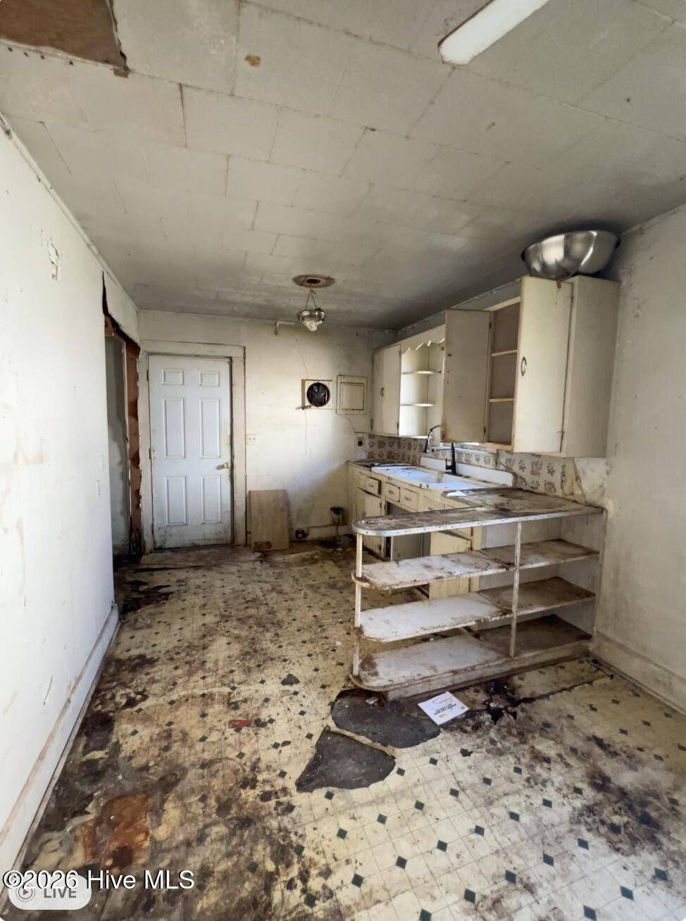 115 Don Street Property Photo 10
