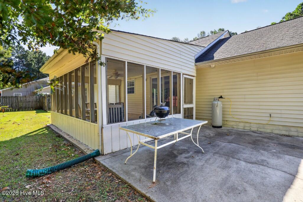 231 Devonshire Drive Property Photo 16
